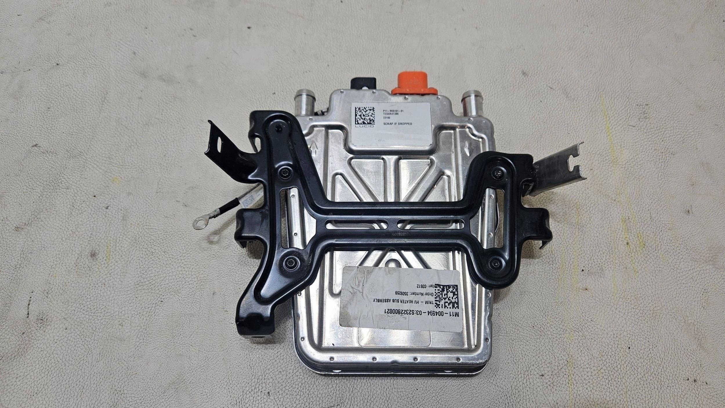 Módulo Driver Webasto Lucid Air P11-M20101-01 usado