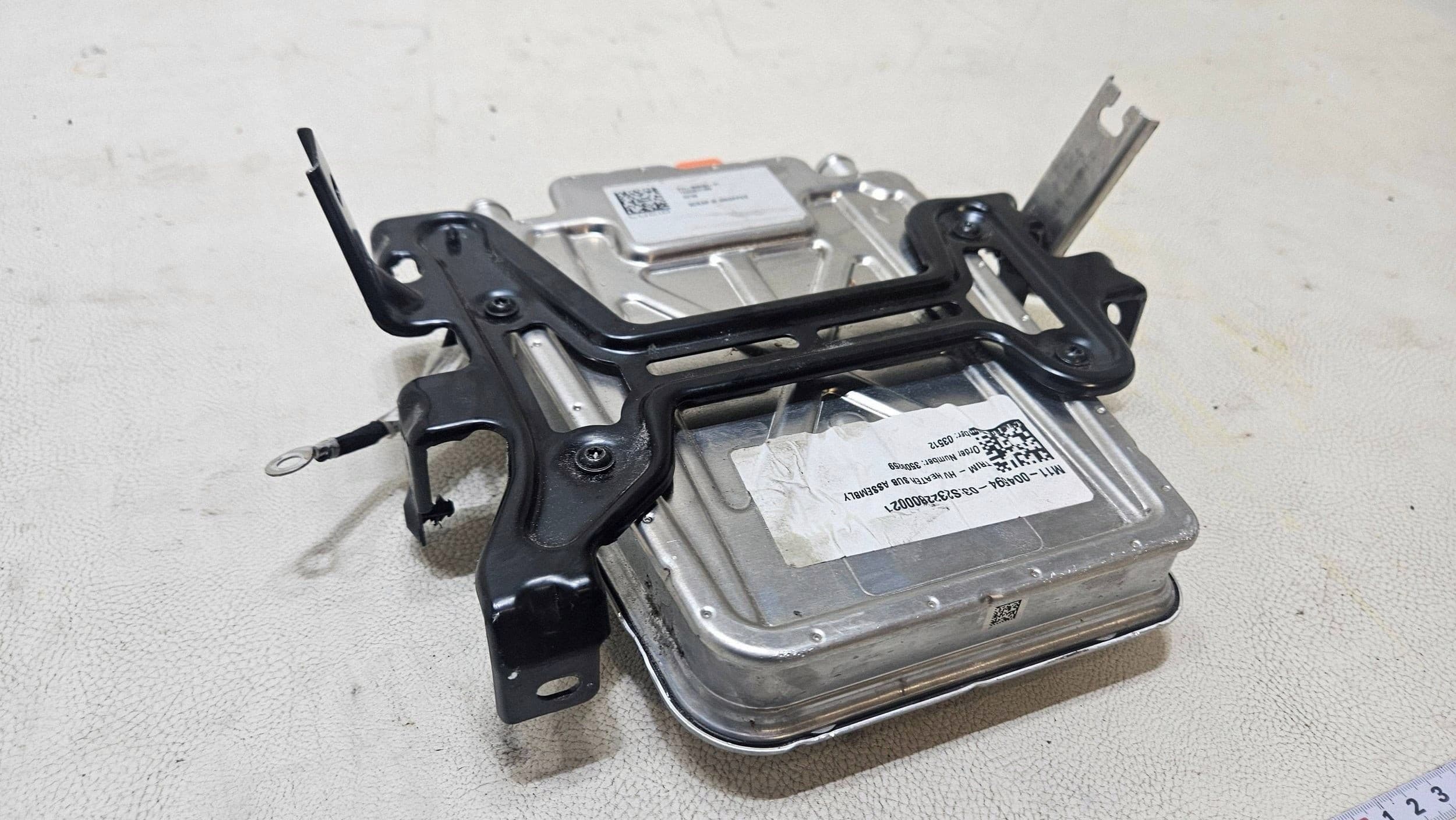 Módulo Driver Webasto Lucid Air P11-M20101-01 usado 3