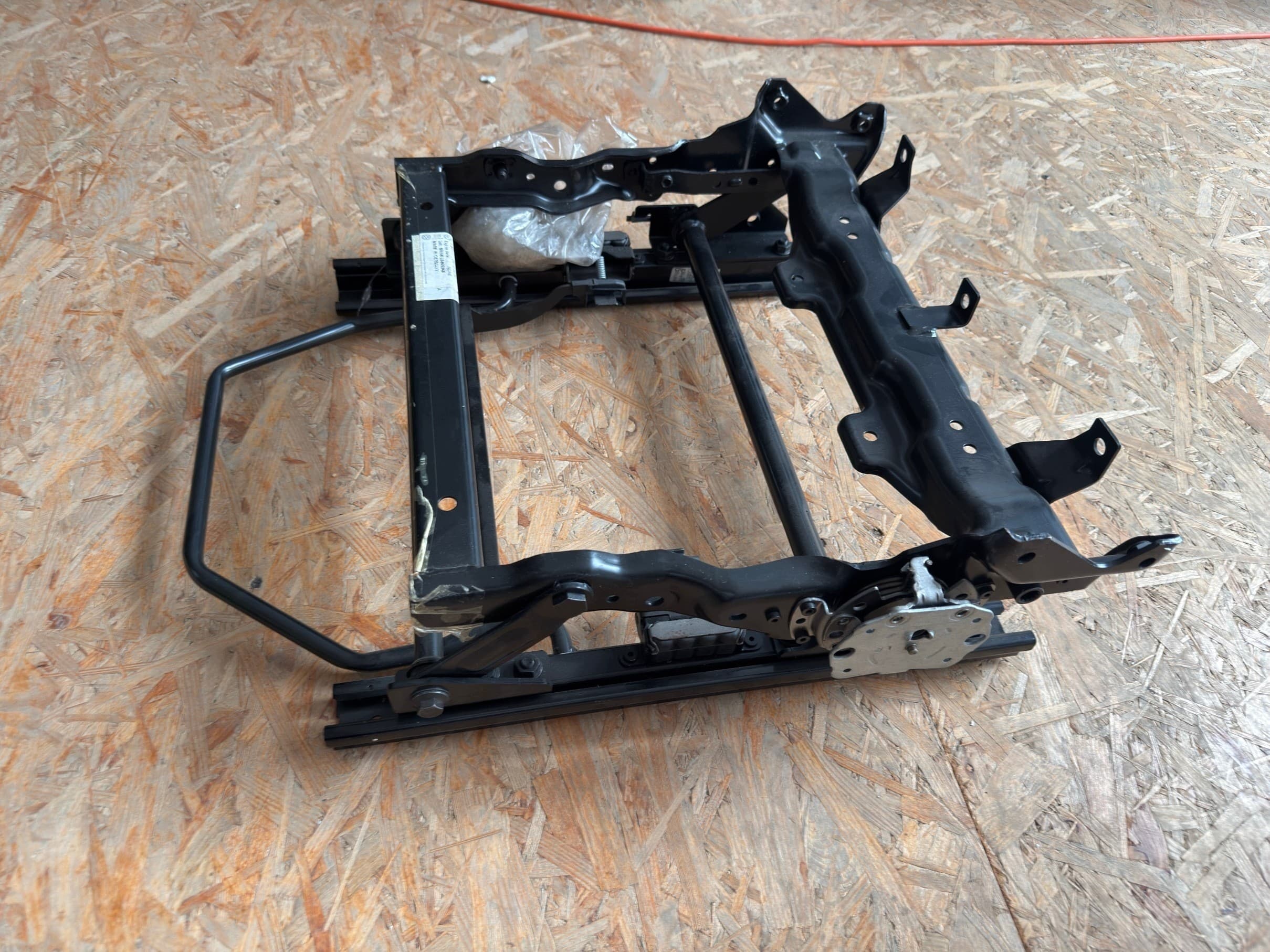Estructura de asiento con ajuste de altura 7H0881617A nuevo 2