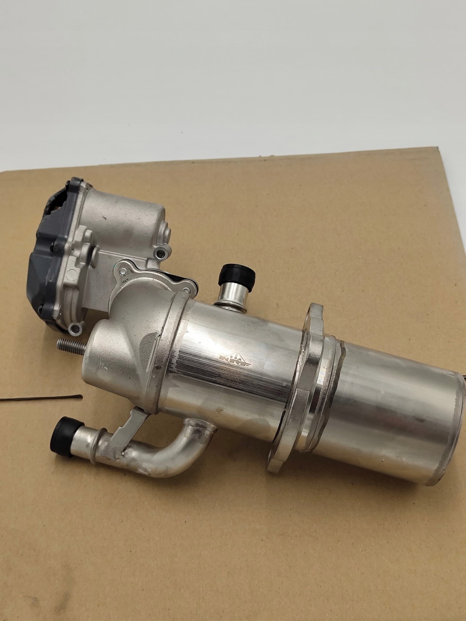 Válvula EGR Nrf 48453 nuevo