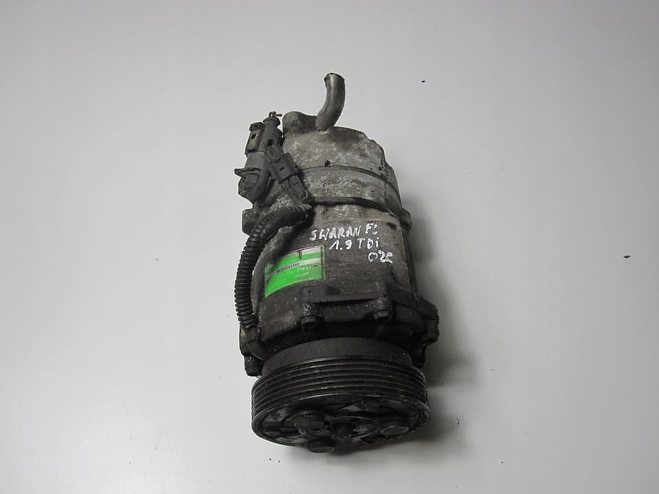 Compresor de aire acondicionado Valeo SD7V16 11 kg nuevo 11