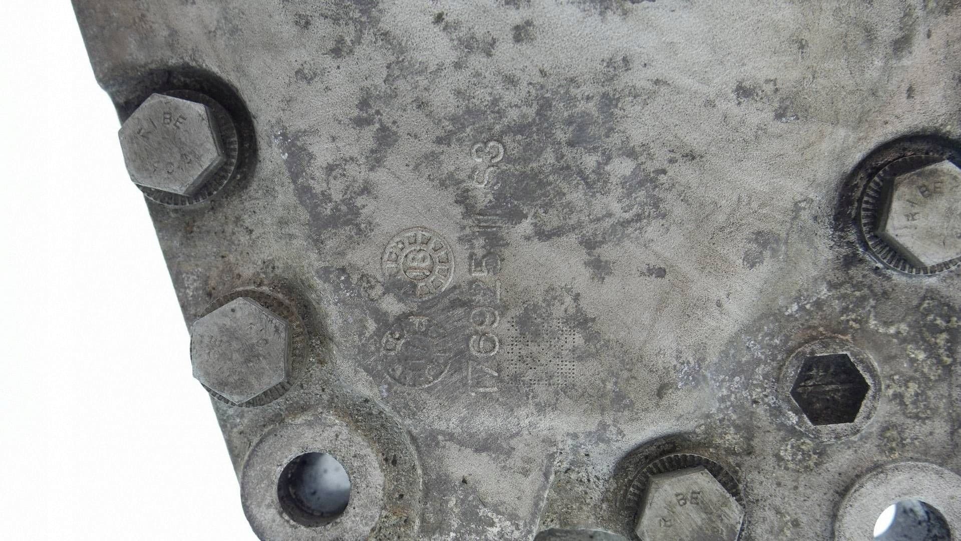 Puente delantero diferencial delantero BMW G11 G12 7647388 usado 7