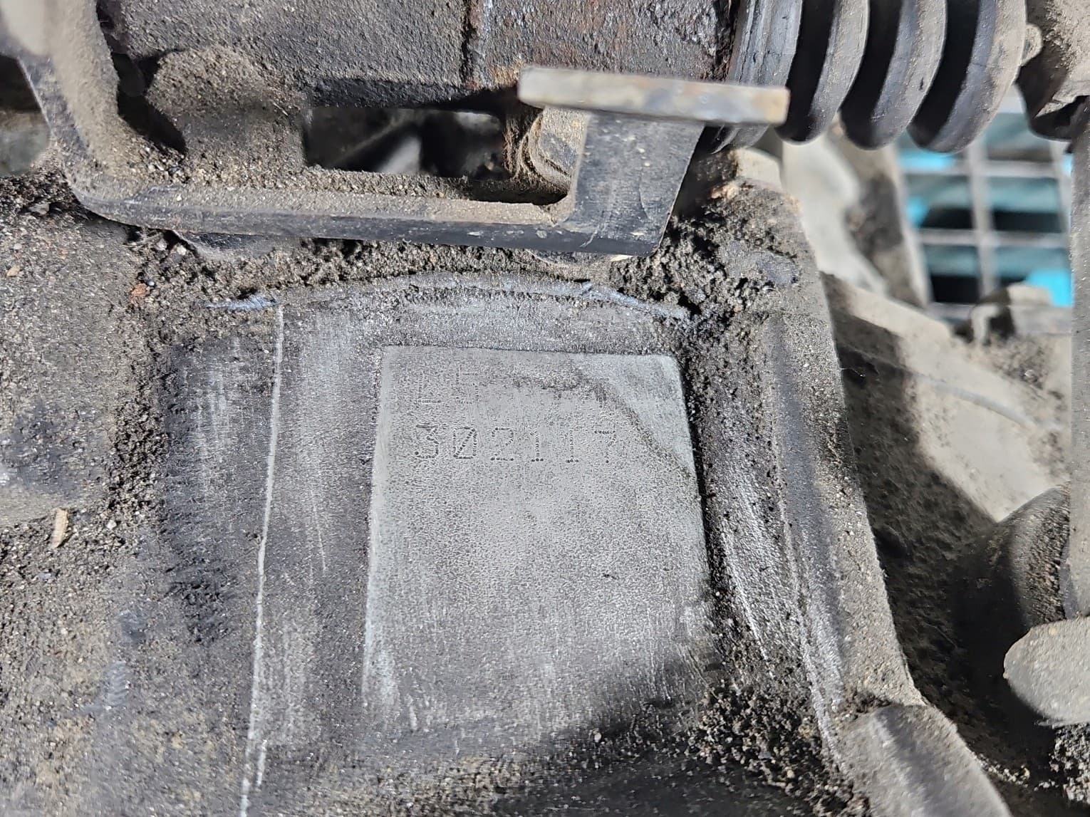 Caja de Cambios Manual L5 Kia Carens II 2.0 16V Cvvt usado 6