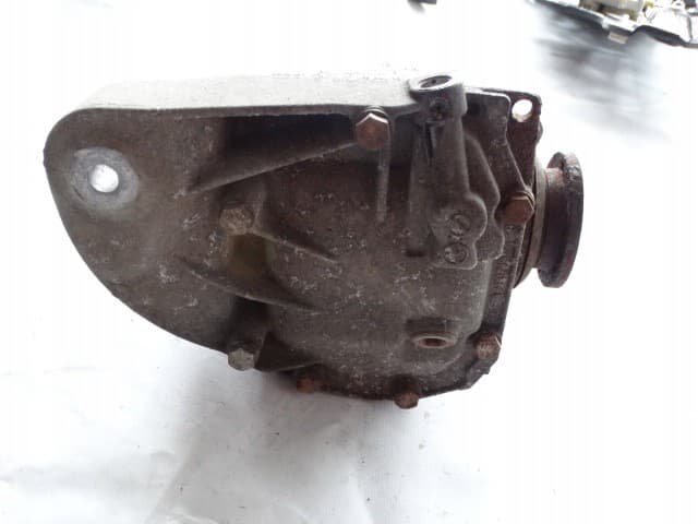 Diferencial Original BMW 4.10 para E90 E87 318i 118i usado 6
