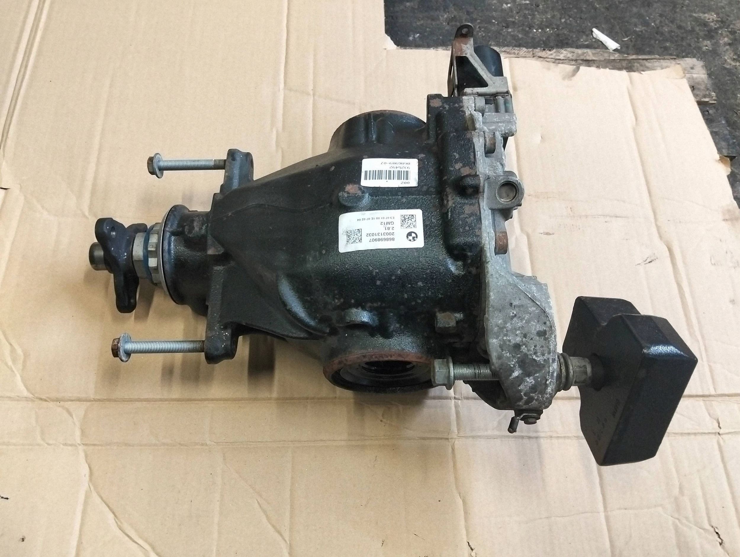 Diferencial Trasero BMW Serie 3 G20 G21 8686989 2.81 usado 4