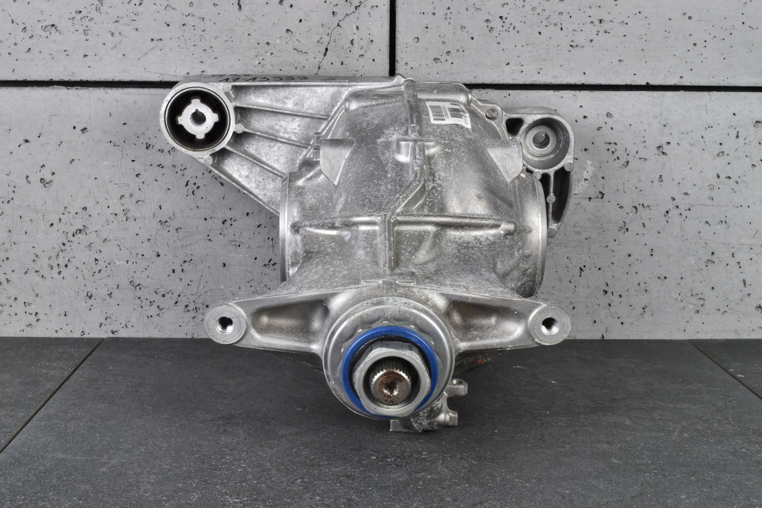 Diferencial trasero BMW 6 G32 7 G11 G12 3.08 8638073 B58 usado 3