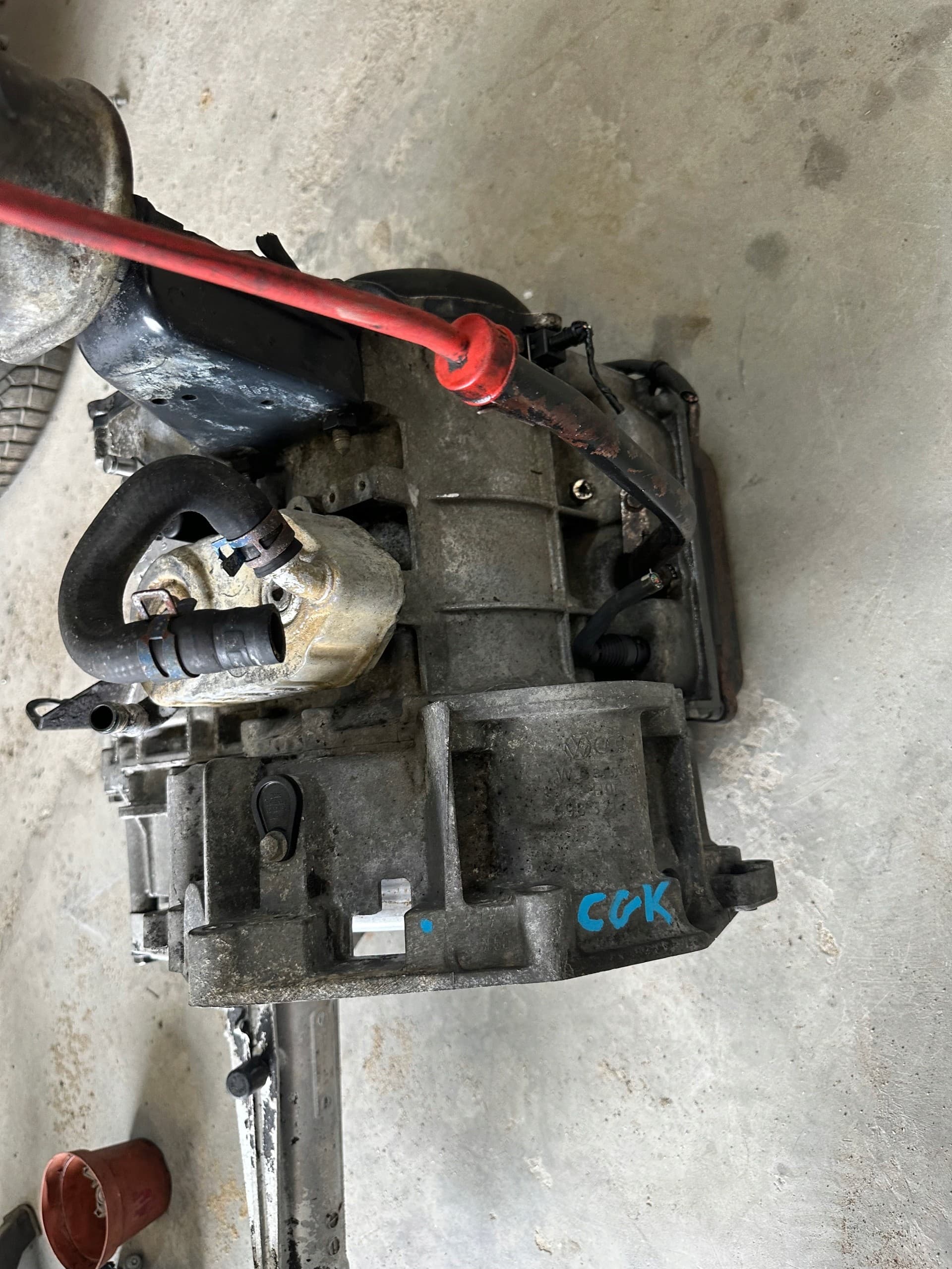 Caja de Cambios VW T4 2.5 Gasolina Cgk usado 6