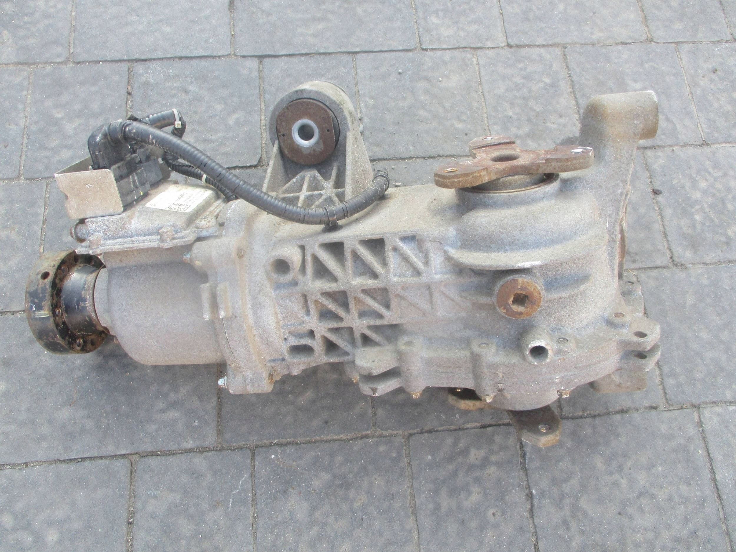 Diferencial Puente Trasero Mocha A 22936347 1.4 T 95086473 usado 7
