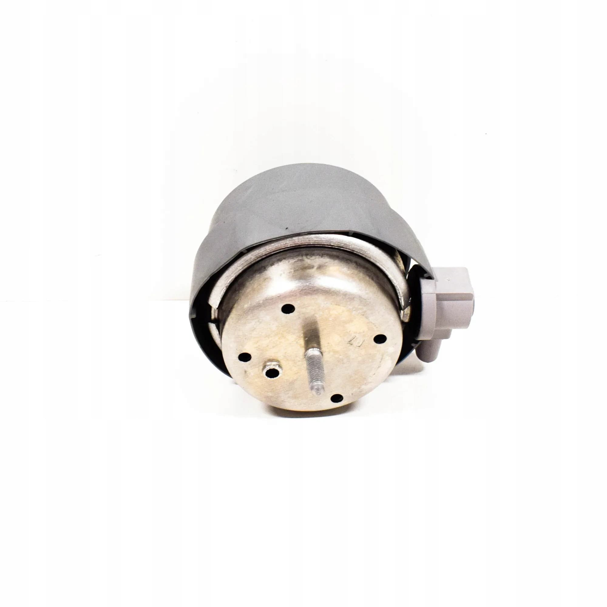 Soporte Motor Izquierdo Audi A4 B7 8E0199379BJ Original nuevo 2