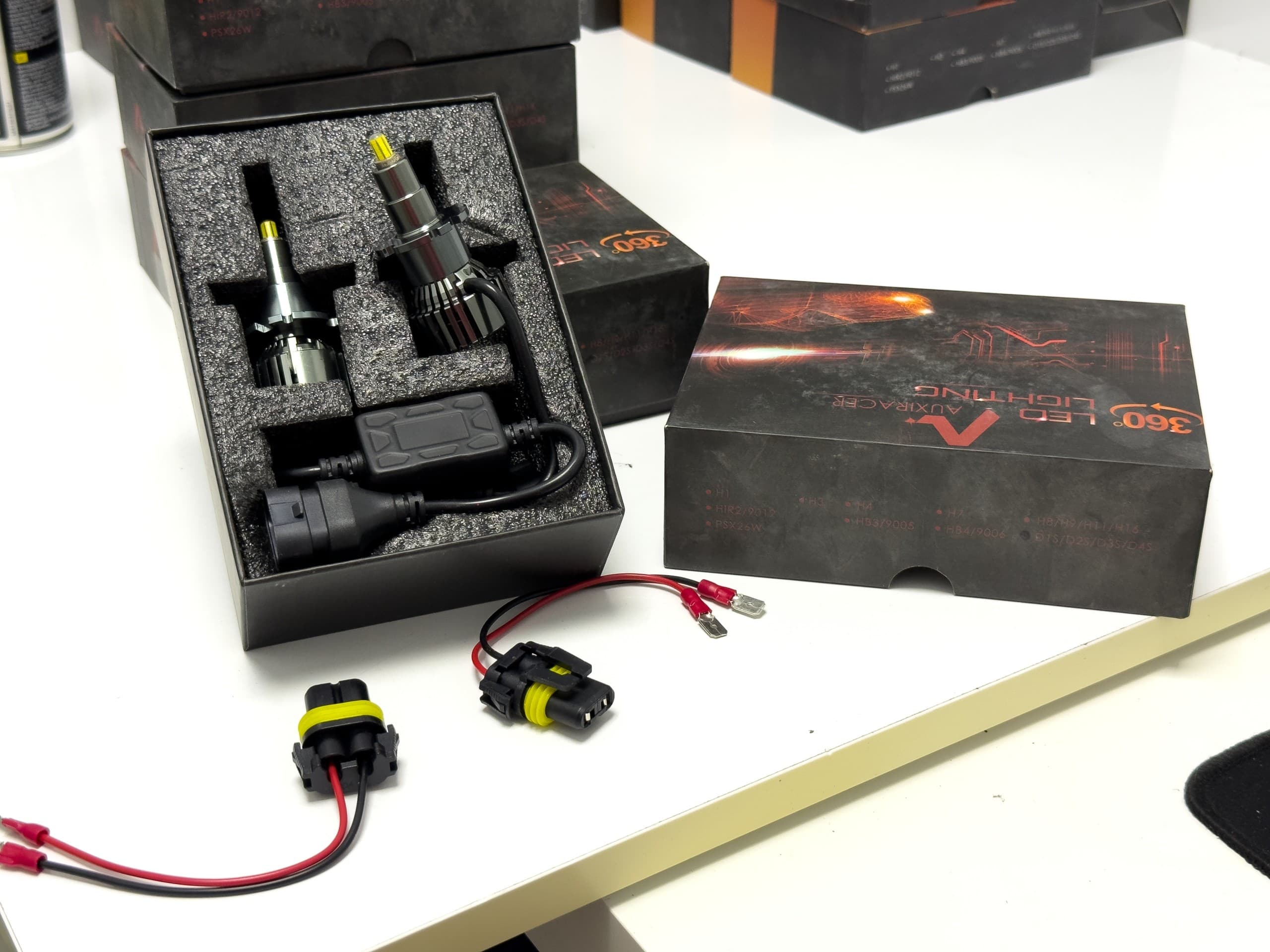 Kit de 77 Bombillas para Coche H1 H4 H8 H9 H11 H16 HB3 nuevo 9
