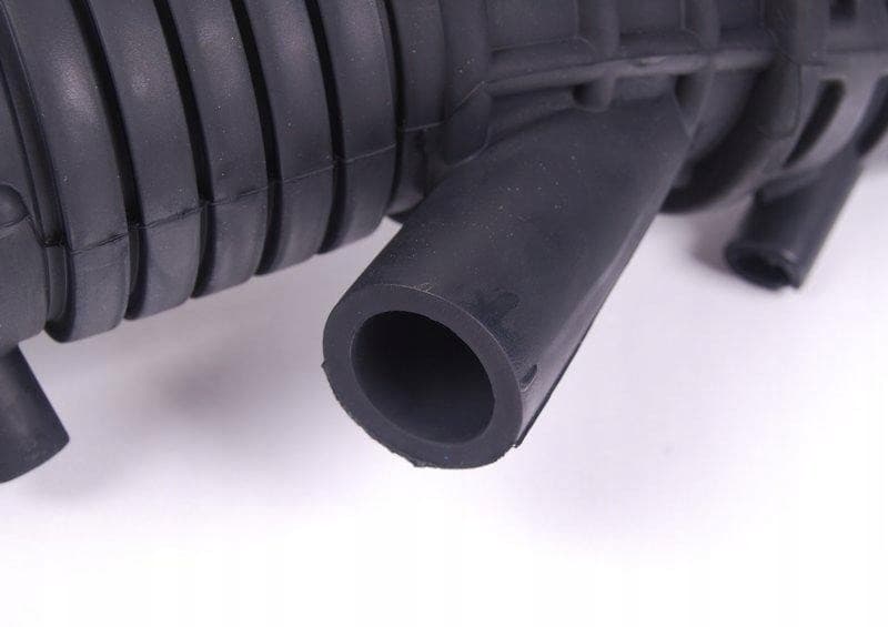 Tubo de aire original Audi TT 06A133356R nuevo