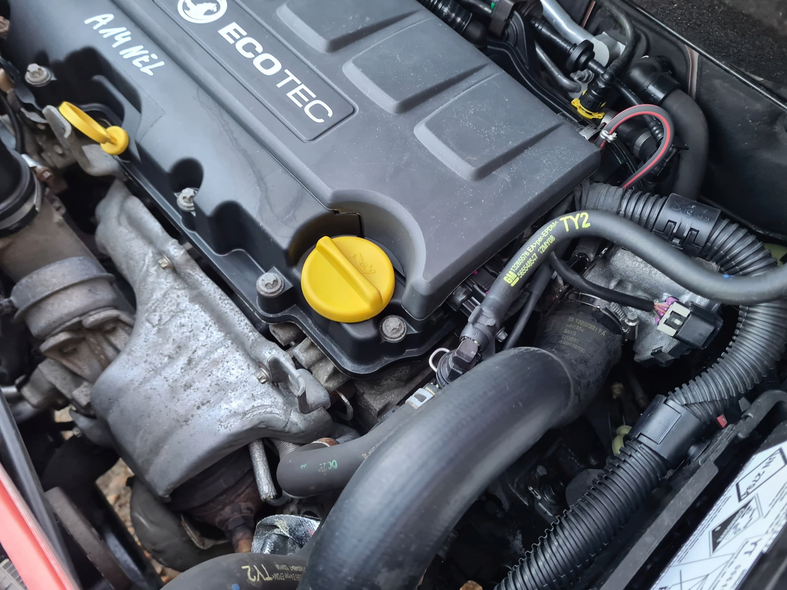 Motor 1.4 Turbo A14NEL 120CV Opel Zafira C usado 3