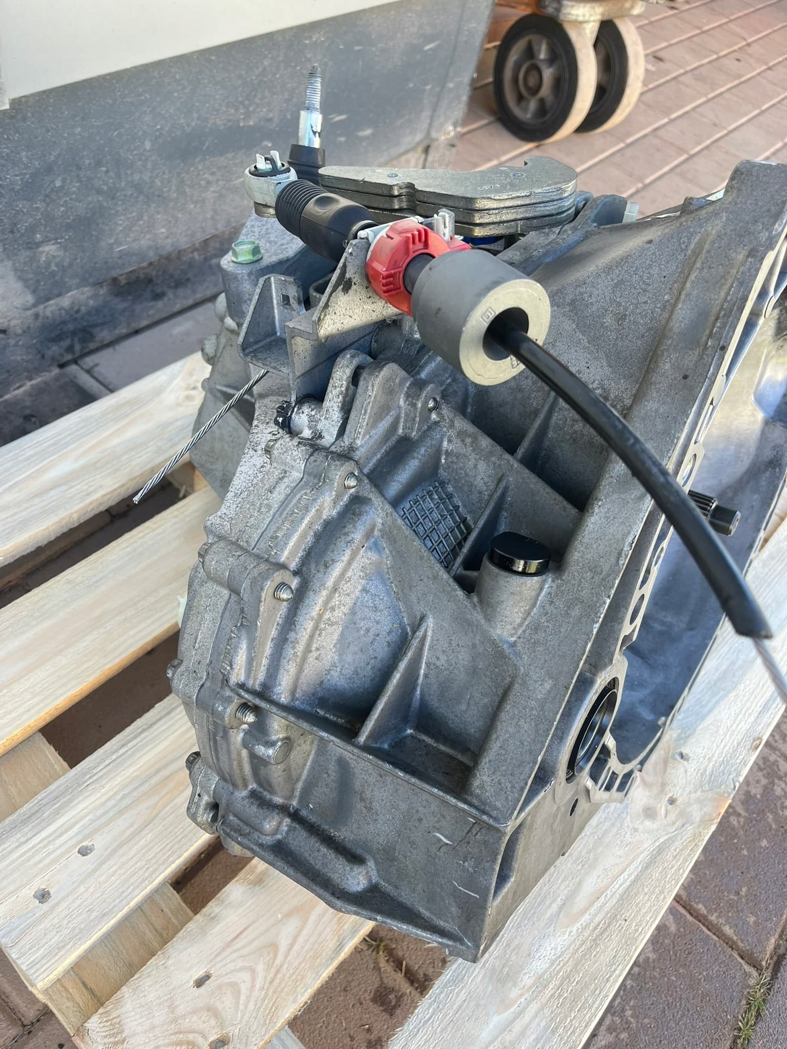 Caja de cambios Nissan Qashqai 2.0B MR20 TL4 manual usado 3