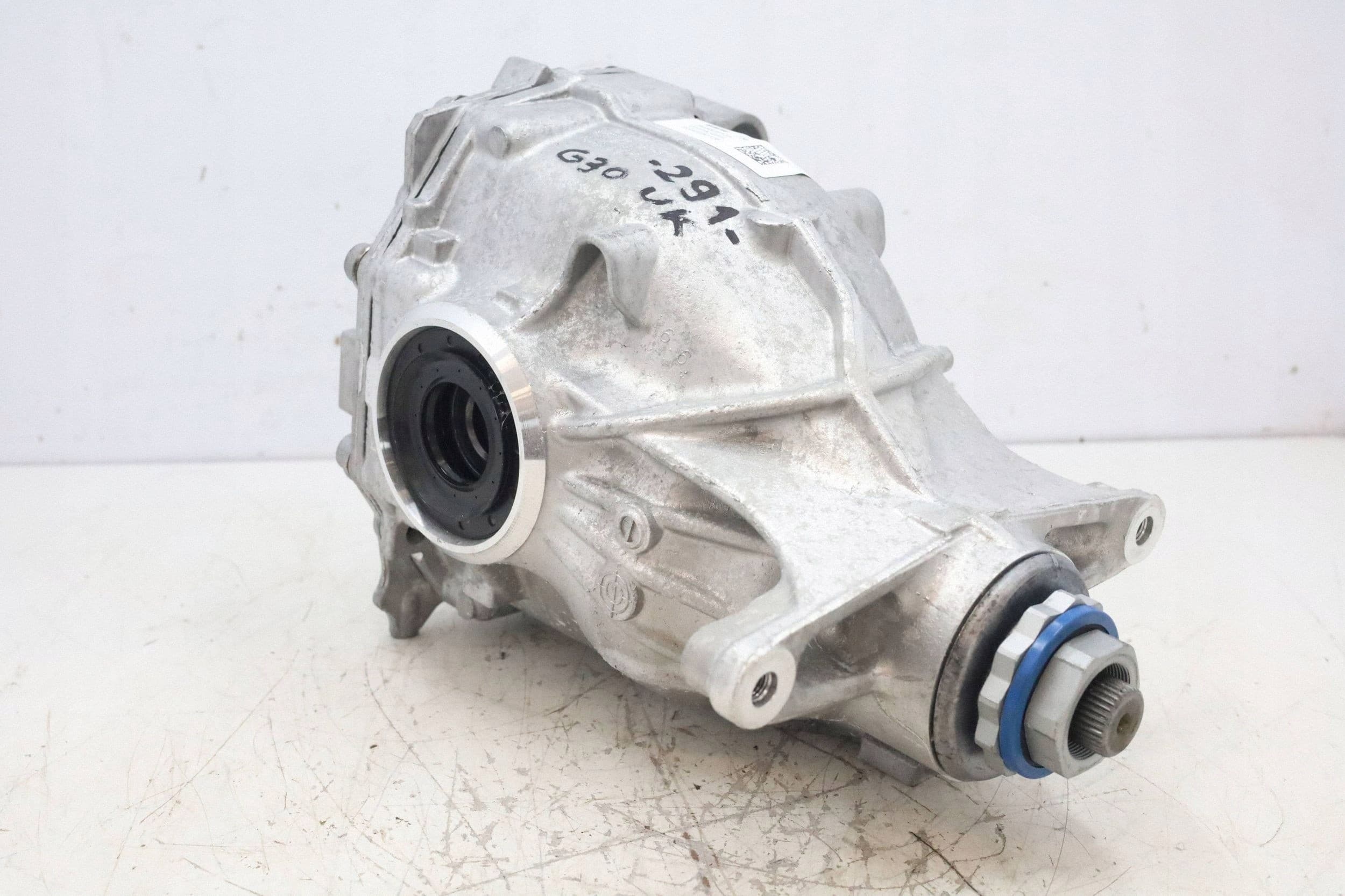 Puente diferencial trasero 9468291 BMW G30 G31 111 km usado