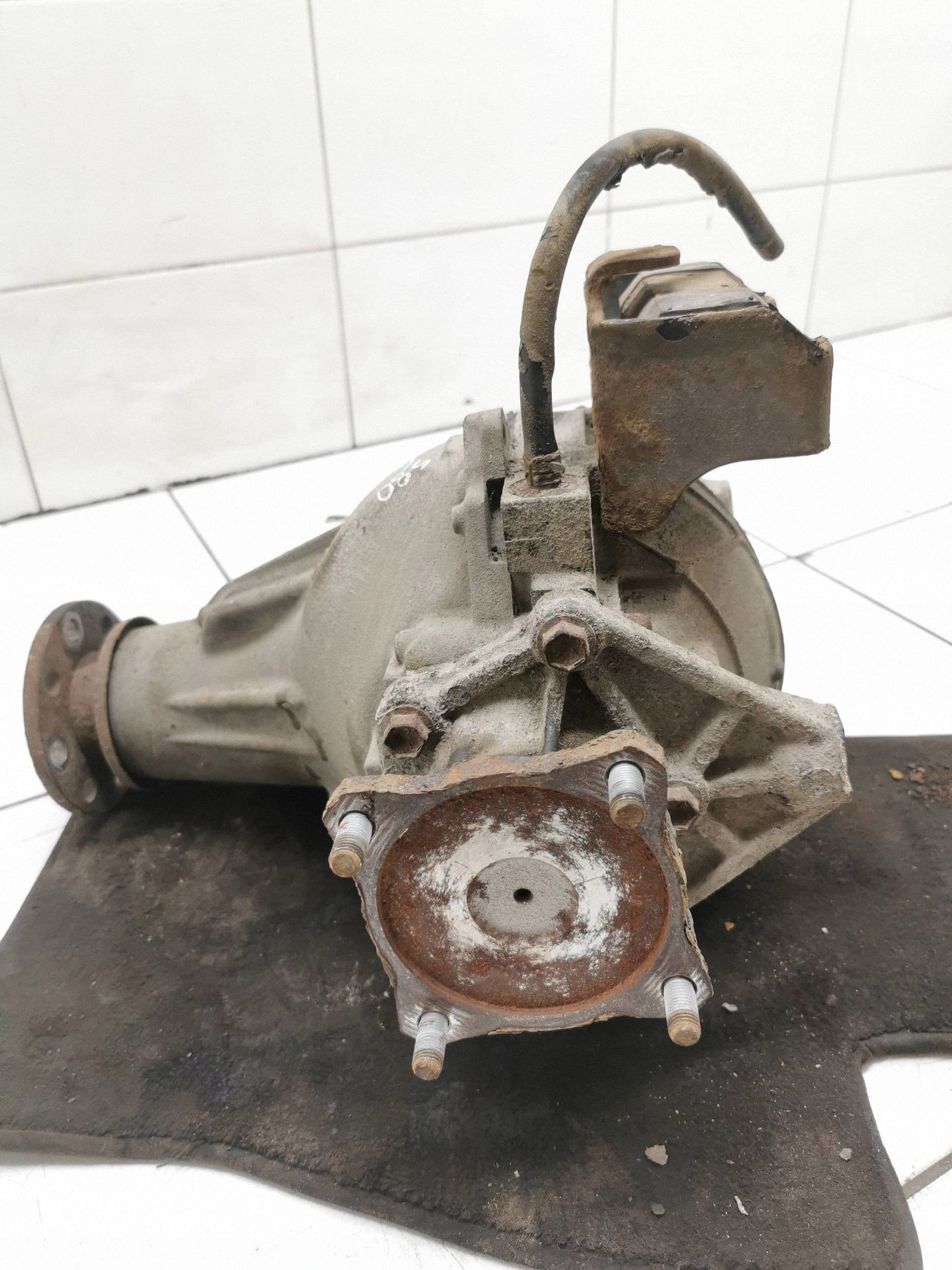 Diferencial Trasero Suzuki Grand Vitara II 2006 usado 4