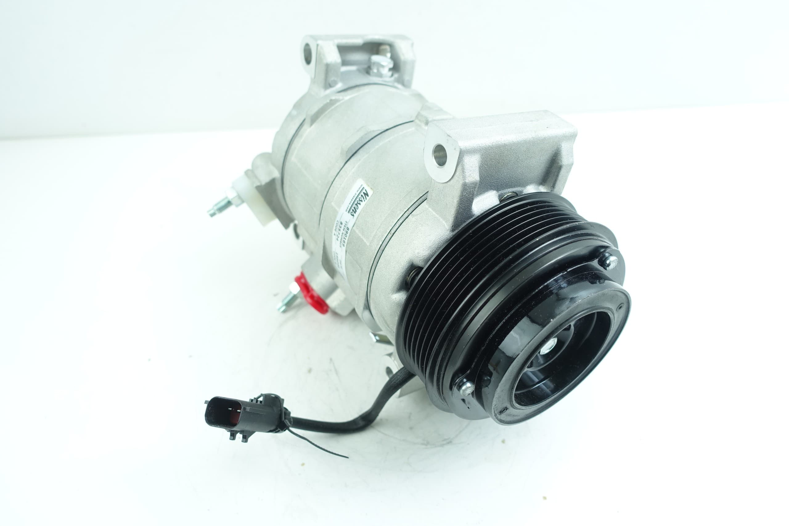 Compresor de aire acondicionado Nissens 890169 nuevo 8