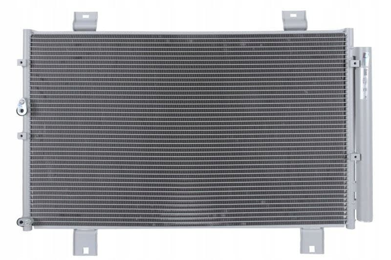 Nissens 940697 Condensador de aire acondicionado nuevo