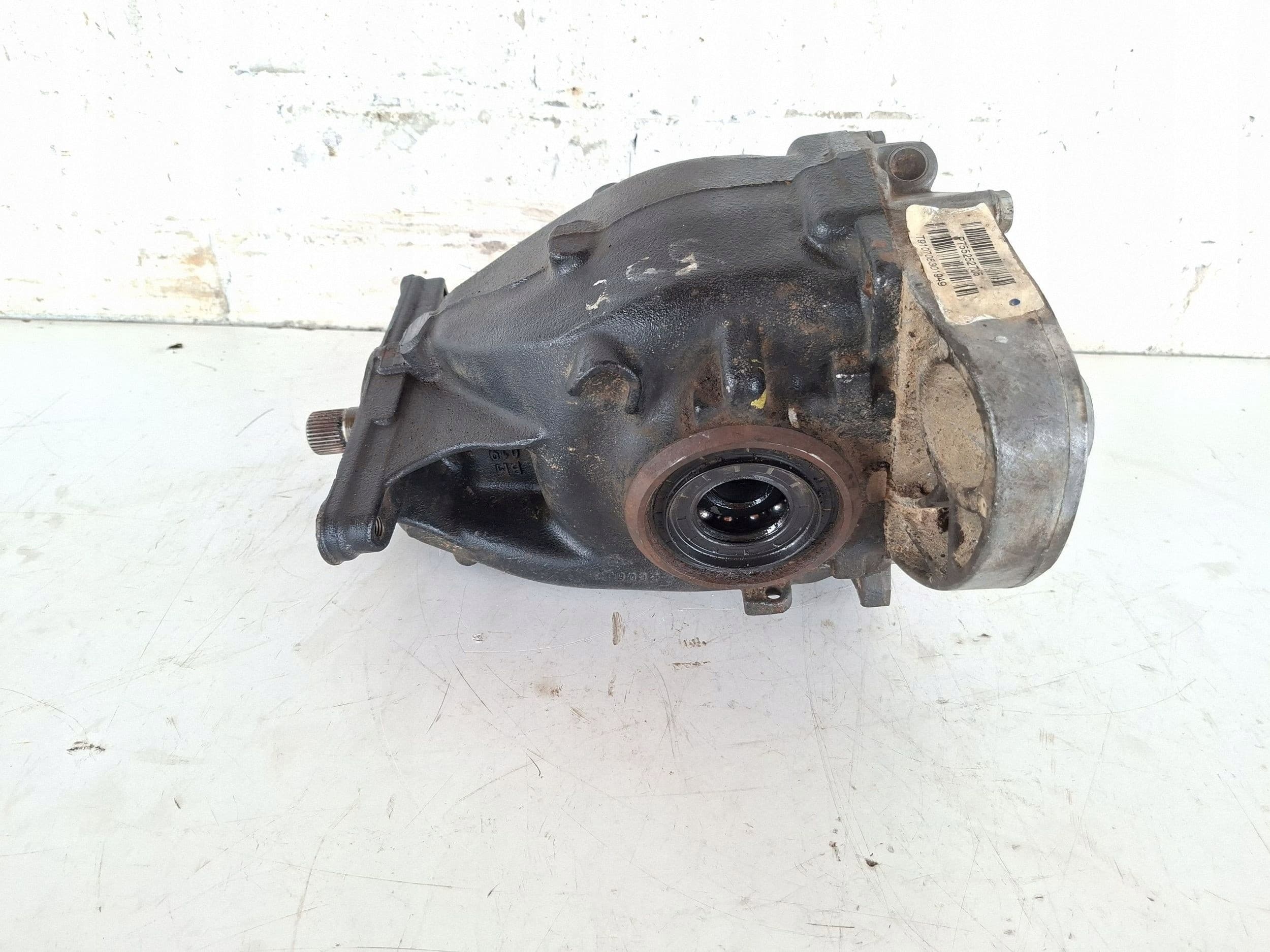 Diferencial trasero BMW X5 E70 P755252705 usado 7