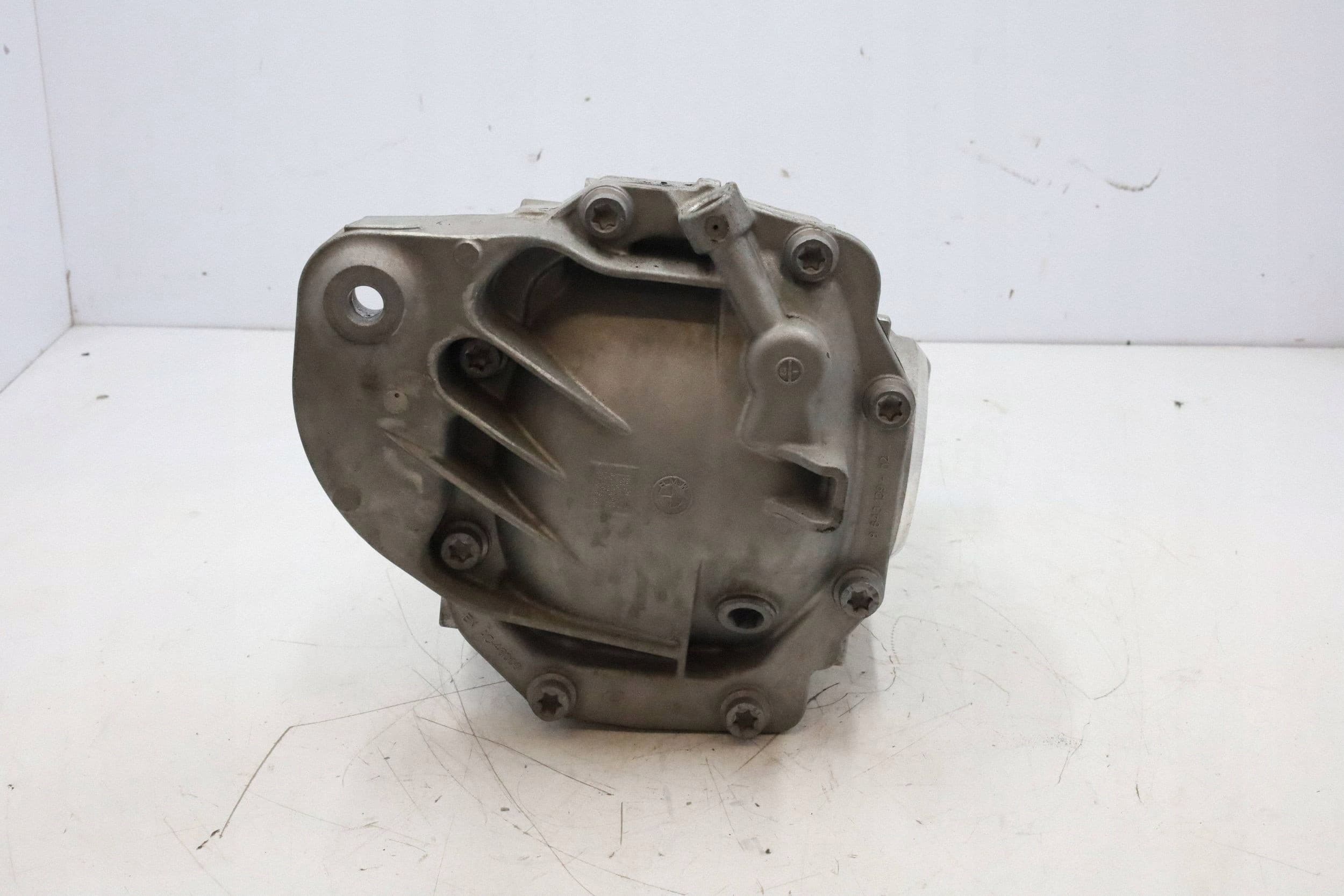 Diferencial trasero BMW X3 X4 G01 G02 7618727 3.23 usado 3