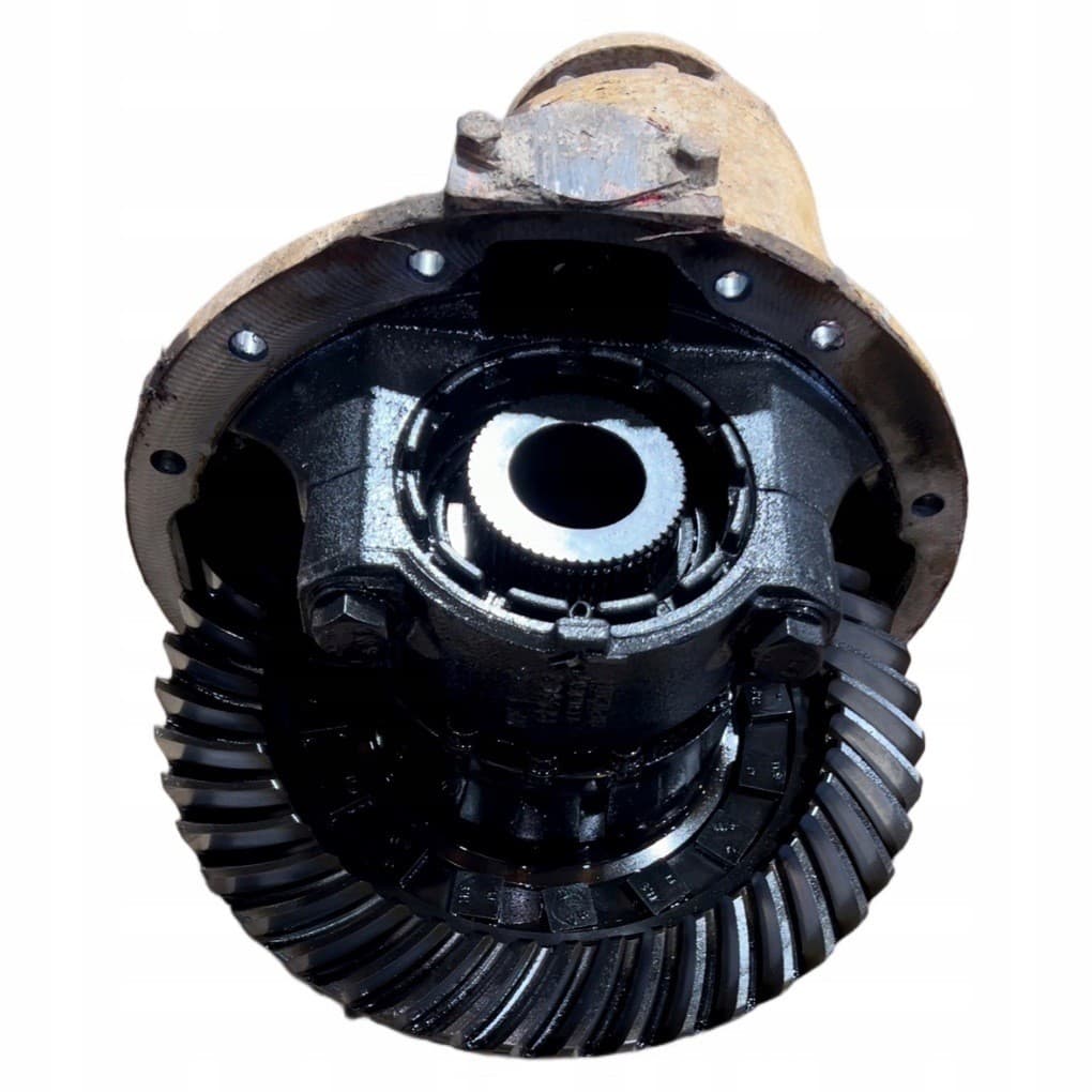 Diferencial Linkker 831247A, eje motriz usado 11