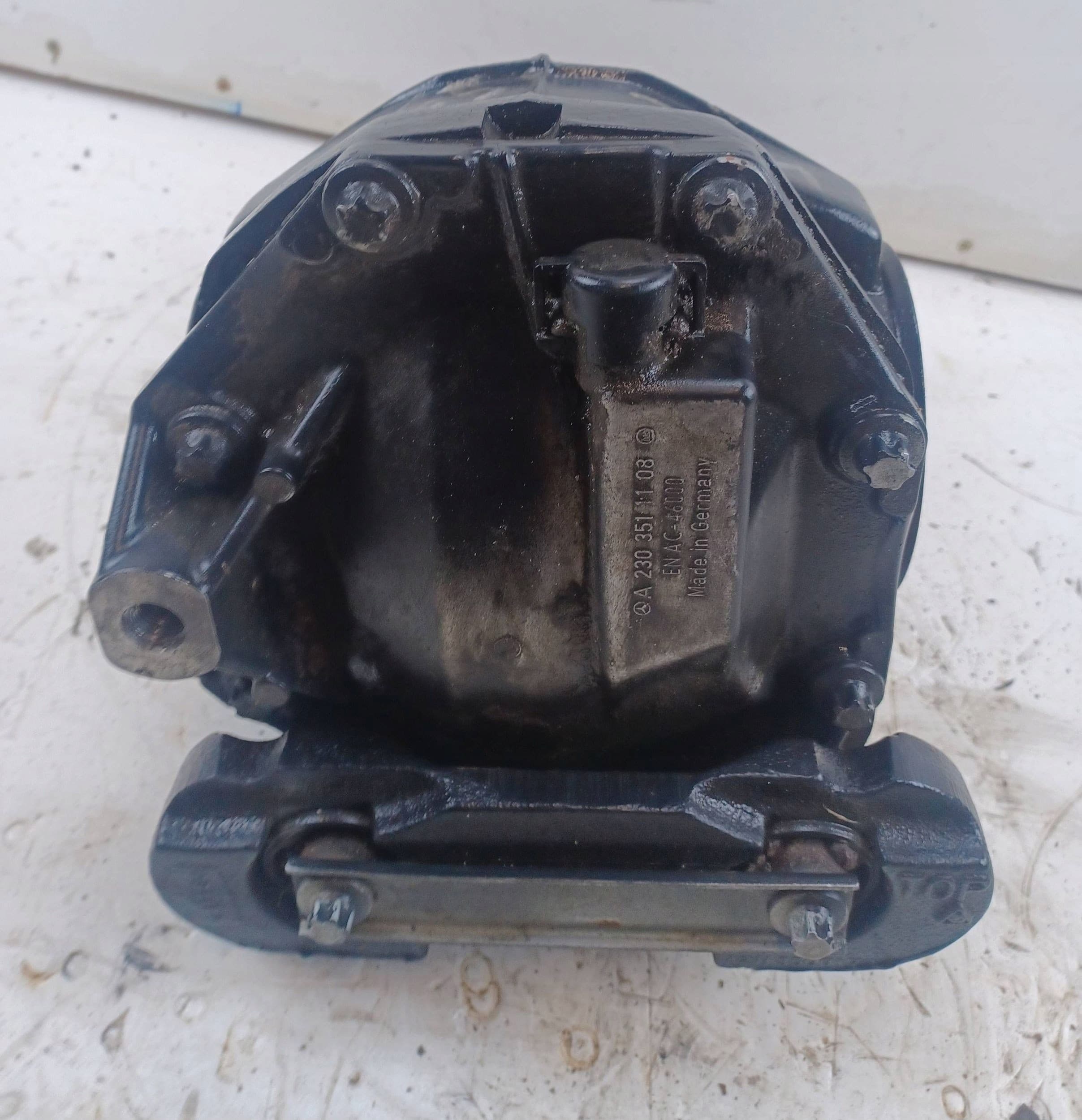 Diferencial Trasero Mercedes-Benz E W211 2303511108MERC usado 4