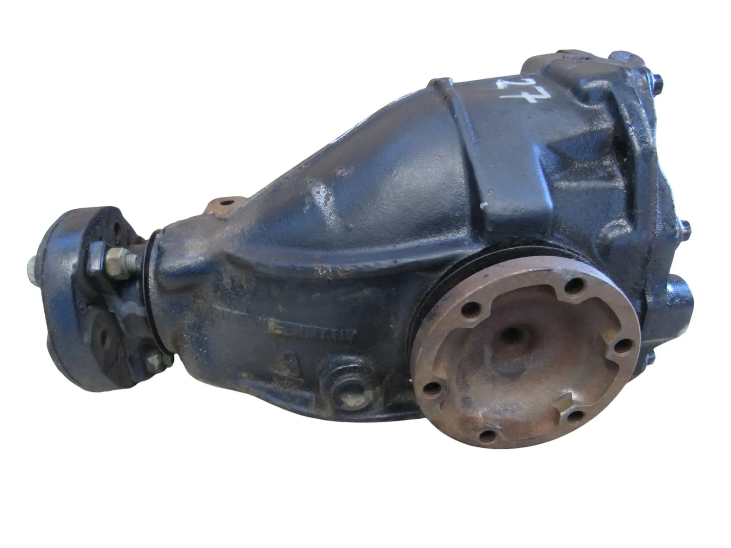 Puente Diferencial Trasero 3.27 para Mercedes-Benz E W210 usado 3