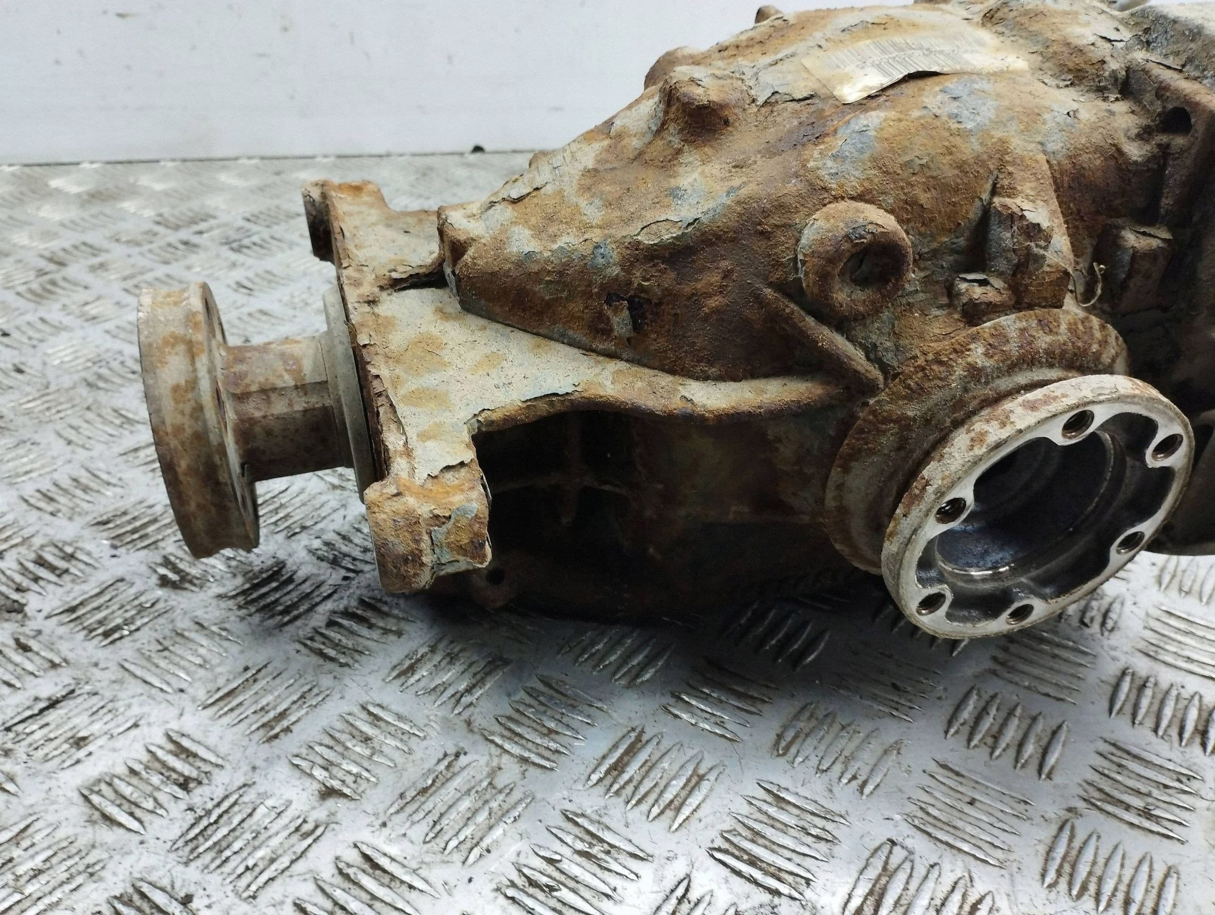 Diferencial trasero BMW X5 E53 75106596 usado 3