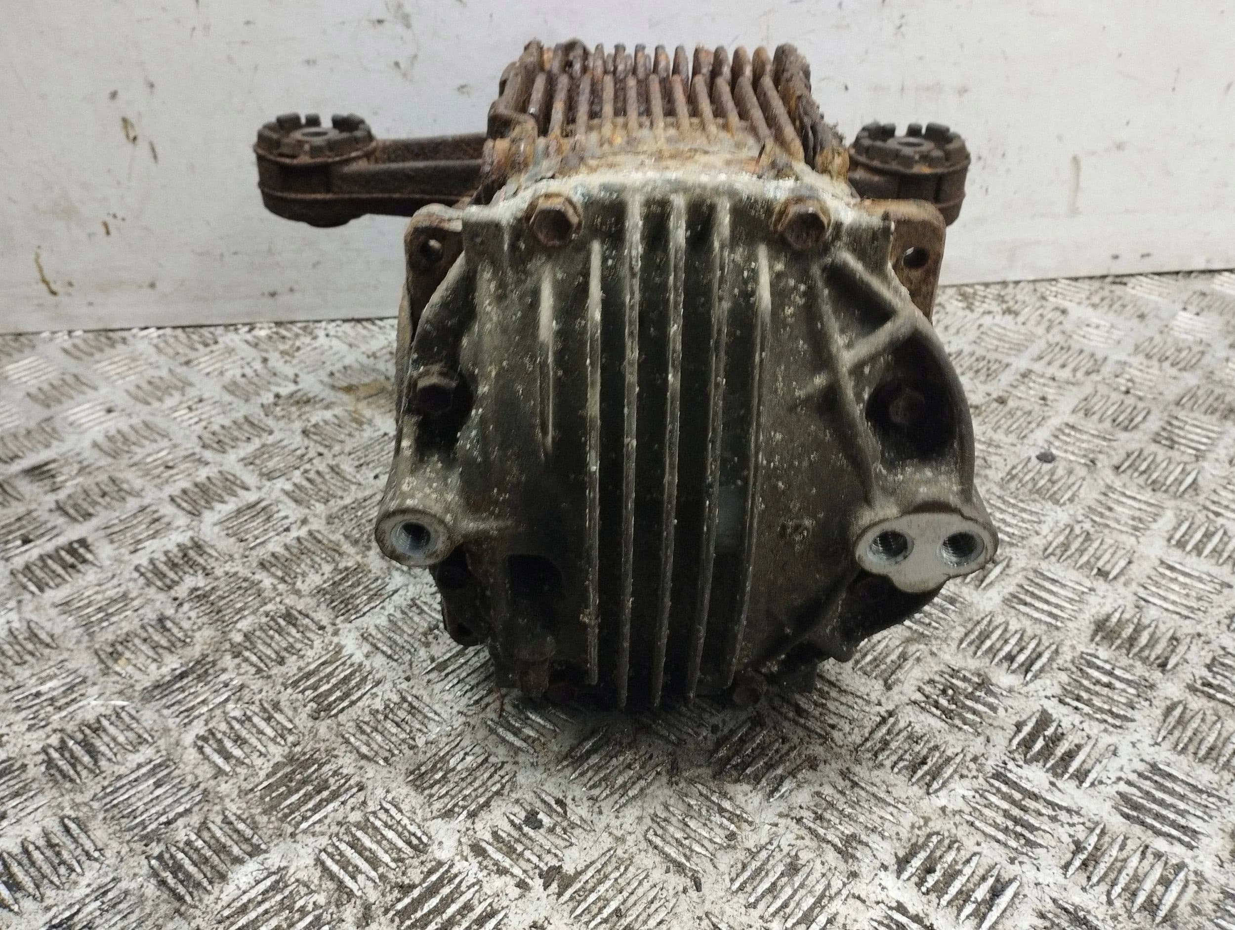 Diferencial trasero Lexus GS 300 350 430 450H usado 8