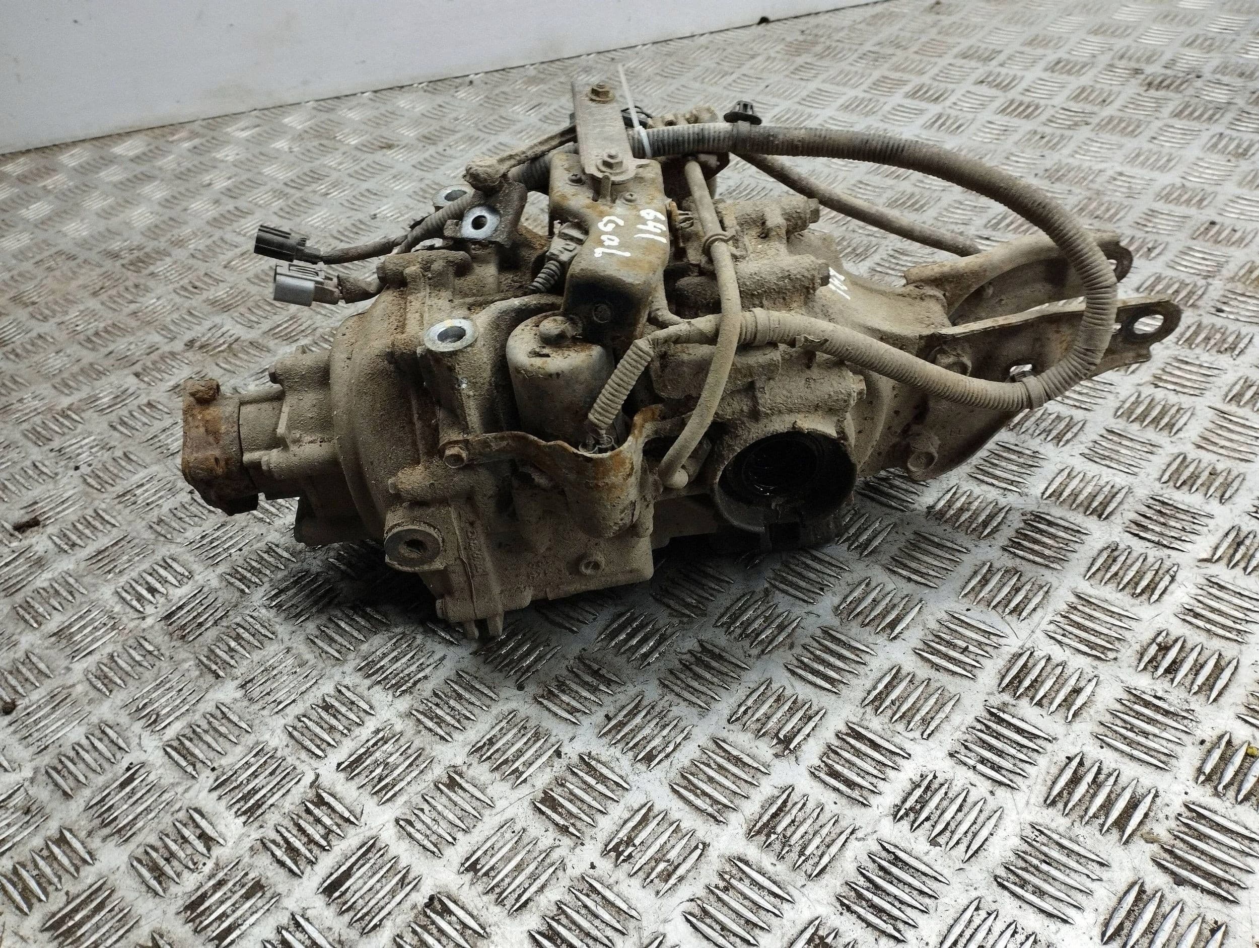 Diferencial trasero Honda Cr-V usado 10