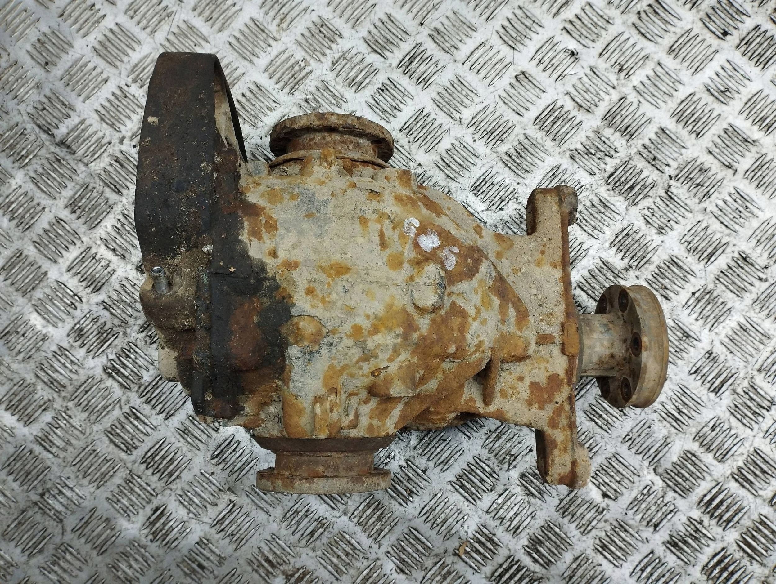 Diferencial trasero BMW X5 E53 7510659 usado