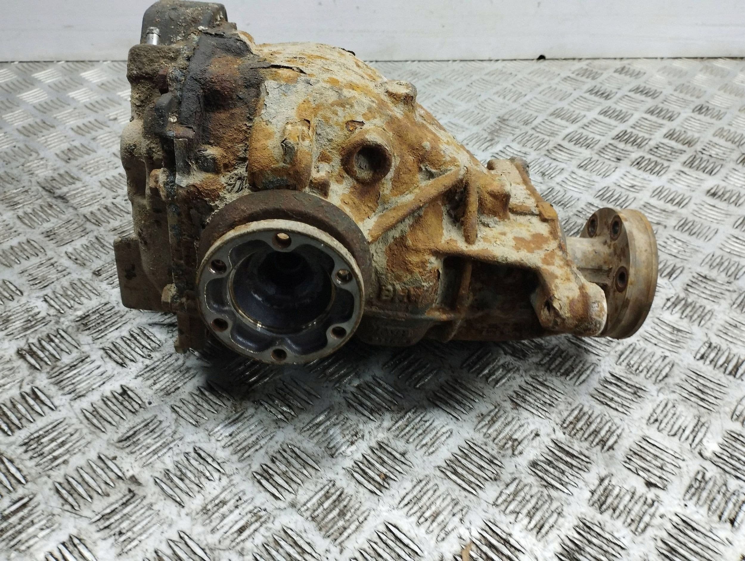 Diferencial trasero BMW X5 E53 7510659 usado 7