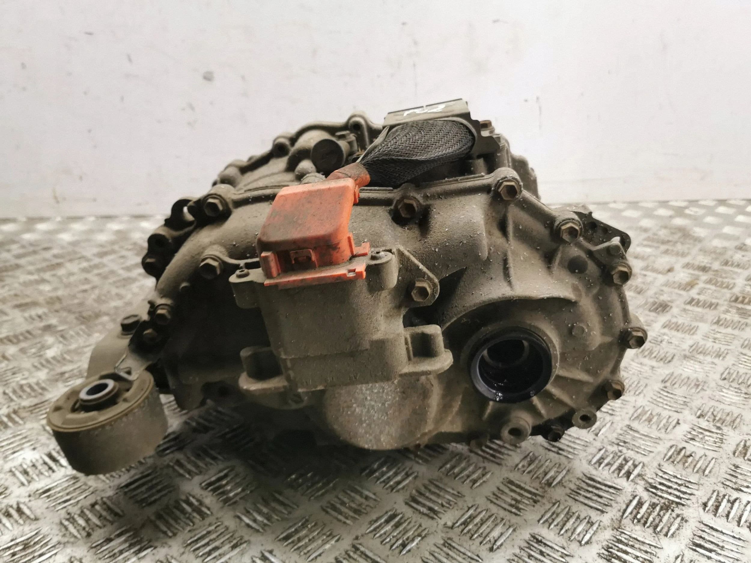 Diferencial trasero Toyota Rav 4 (XA50) 21JTR1 usado 2