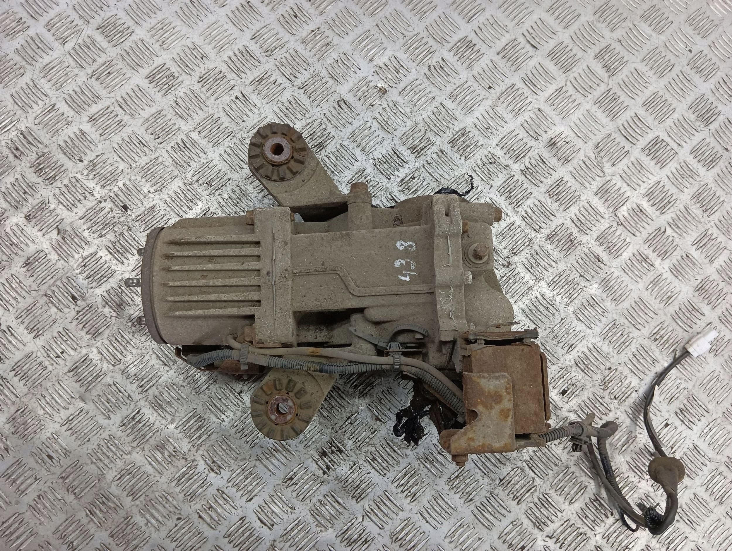 Diferencial trasero Peugeot 4007 T01GS3599 usado