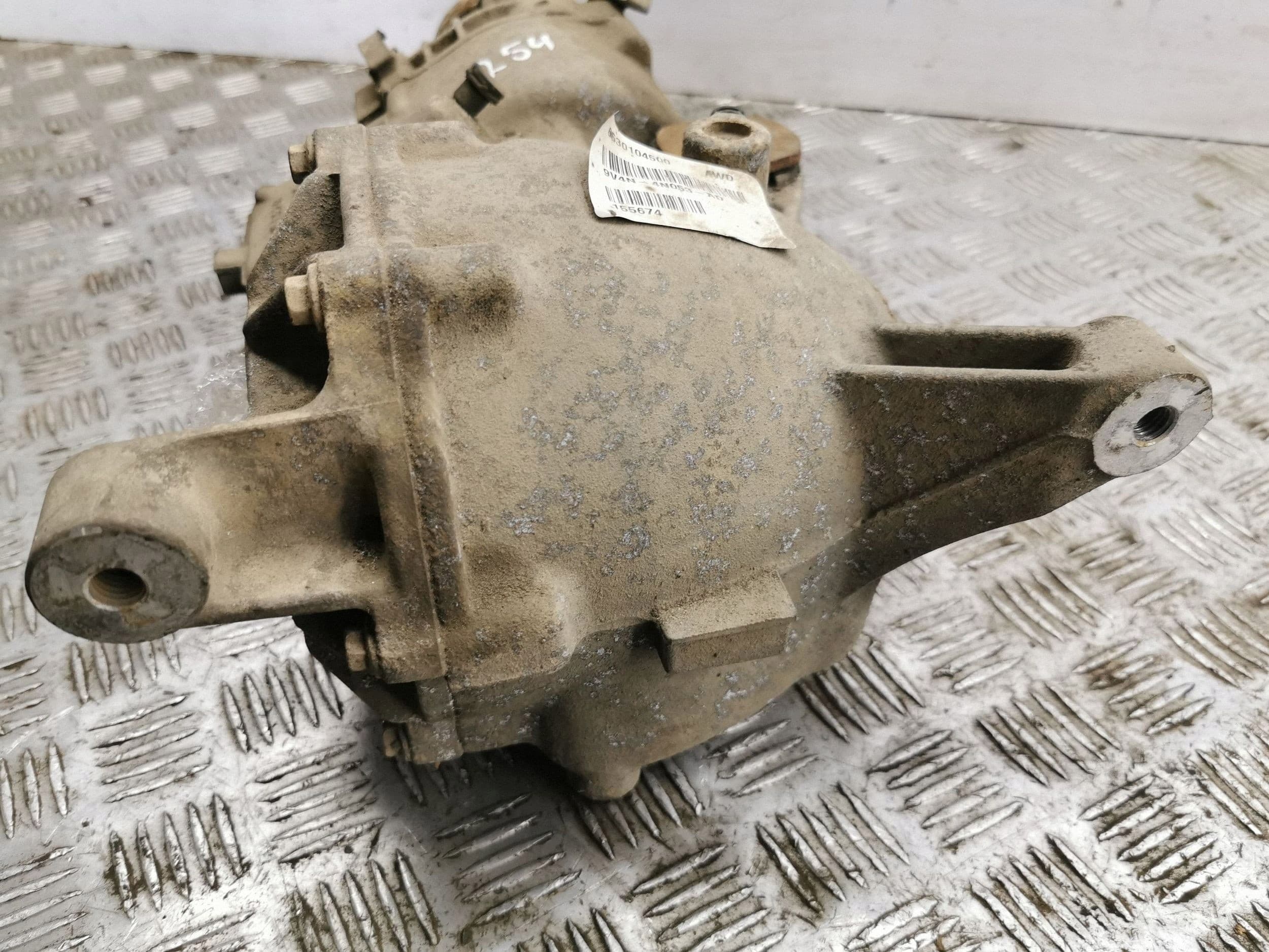 Diferencial trasero Ford Kuga I 9V4N4N053AD usado 4
