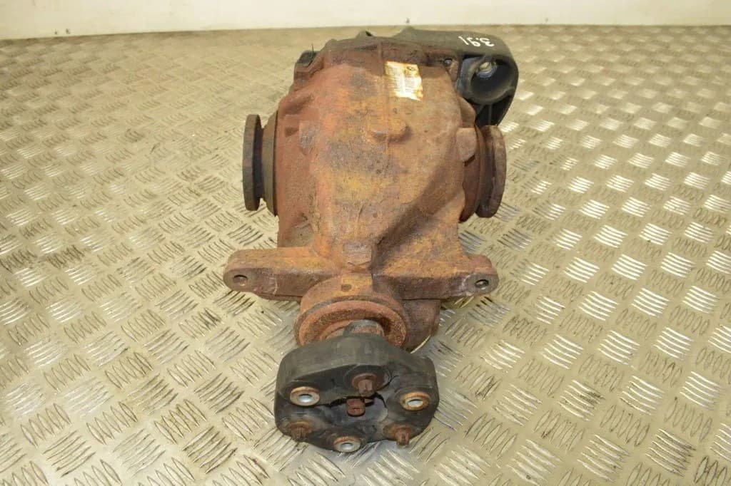 Reductor trasero BMW Serie 3 (E90) 7532921 2.5L gasolina 2010 usado 5