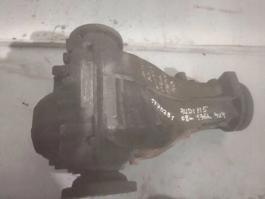 Reductor trasero Audi A5 (8T3) 1770281 3.0L diésel 176kW 2008 usado