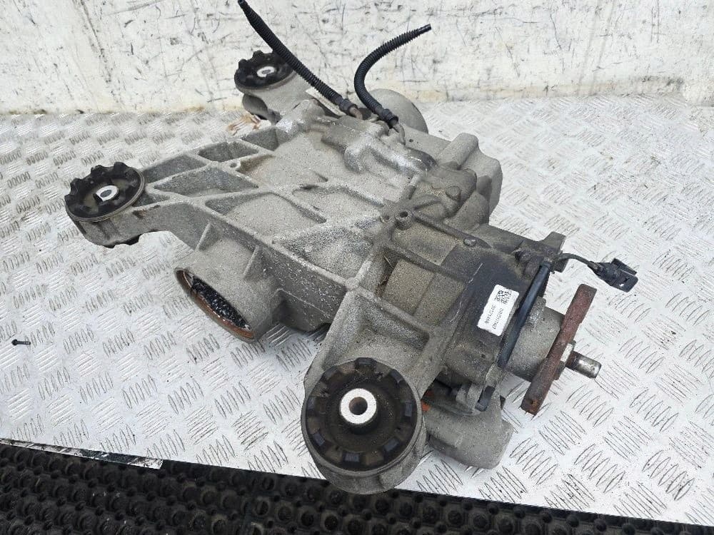 Reductor trasero VW Lmp 3.6L gasolina 183kW 2018 usado 10