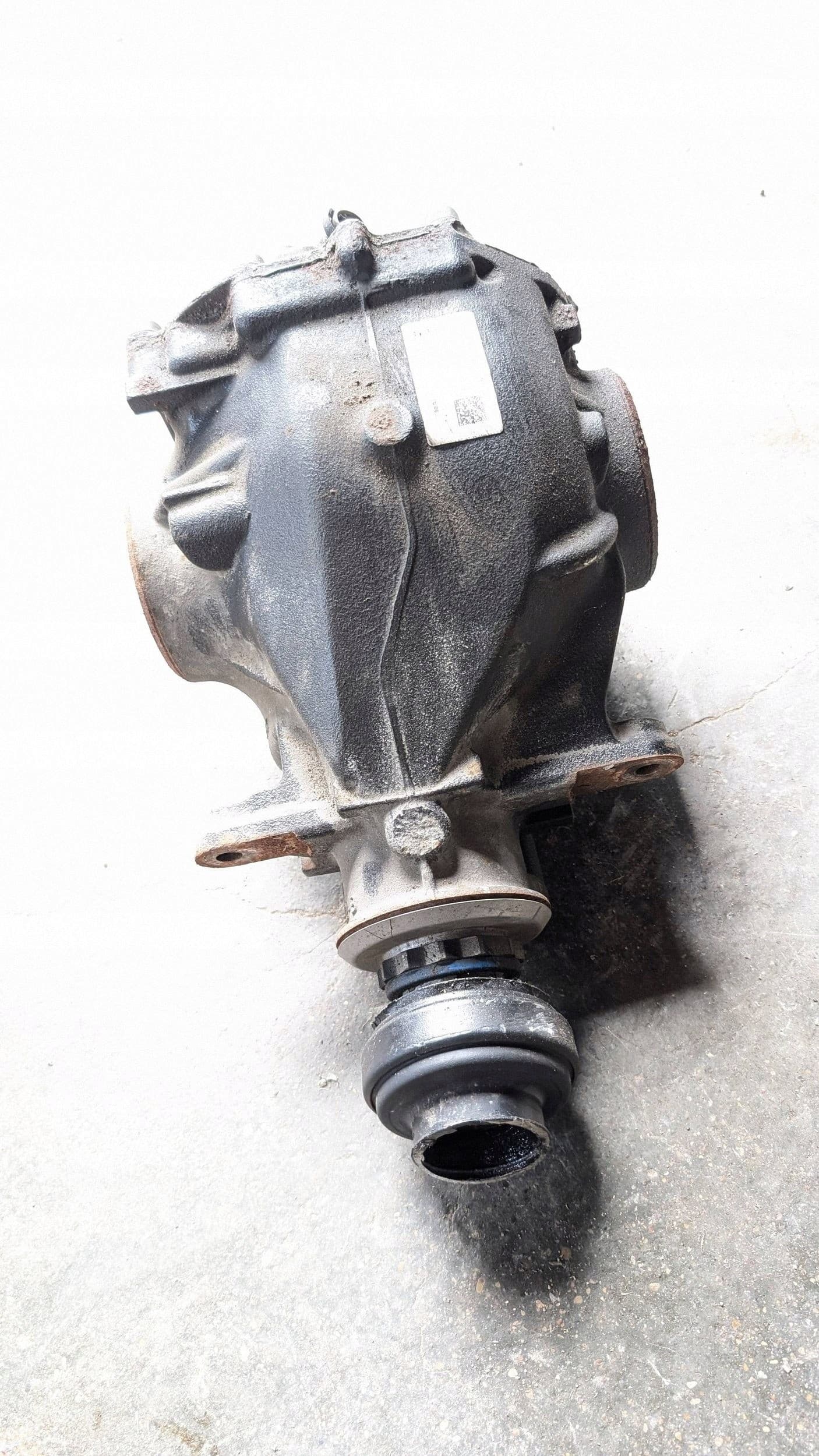 Diferencial trasero BMW X6 G06 8686659 usado 2