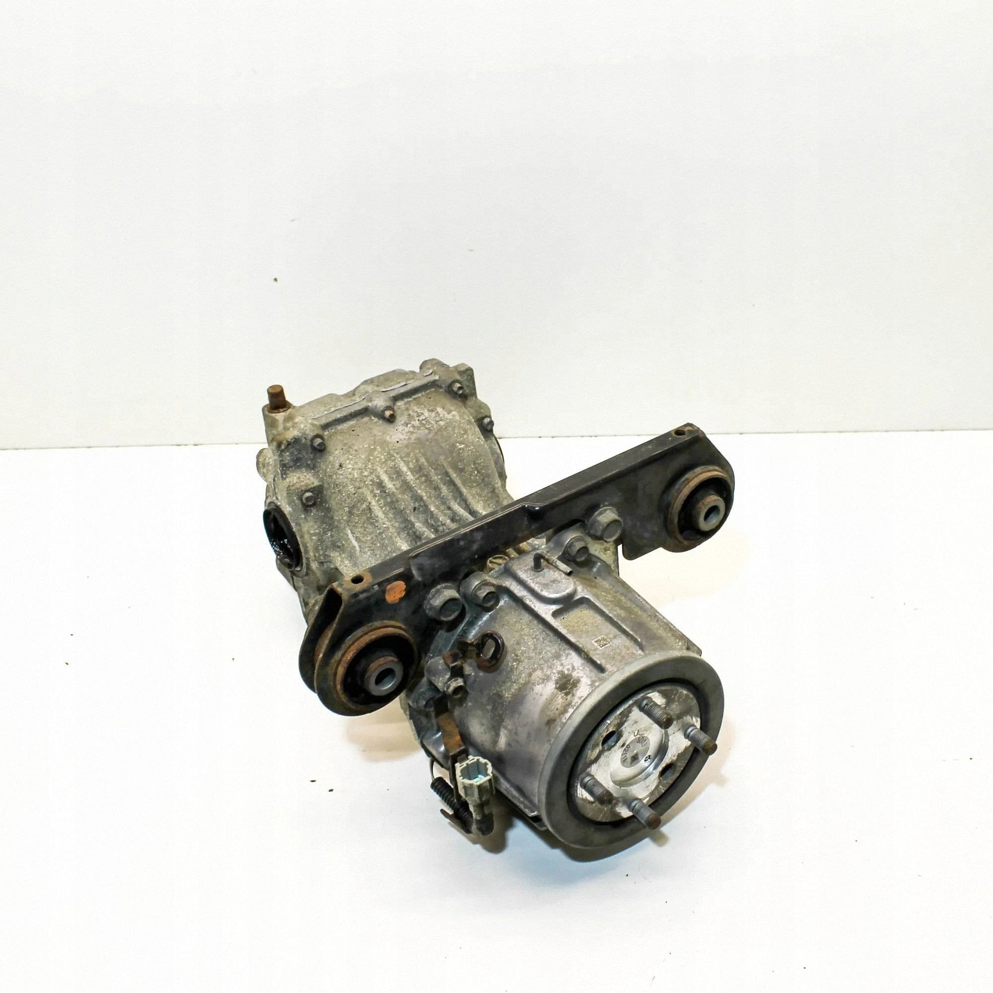 Diferencial trasero Nissan Rogue 213B5AA6CFF8 usado 3