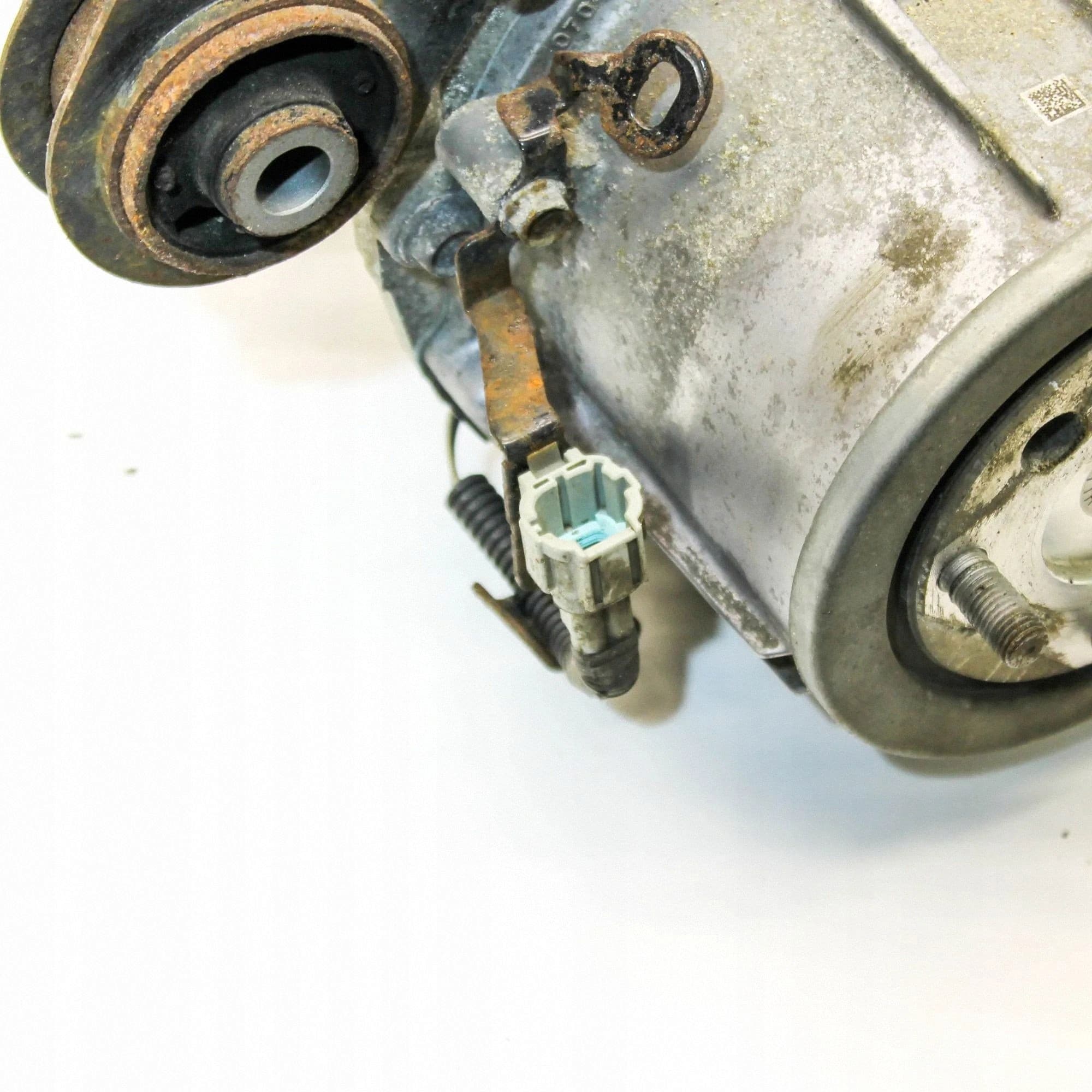 Diferencial trasero Nissan Rogue 213B5AA6CFF8 usado 4