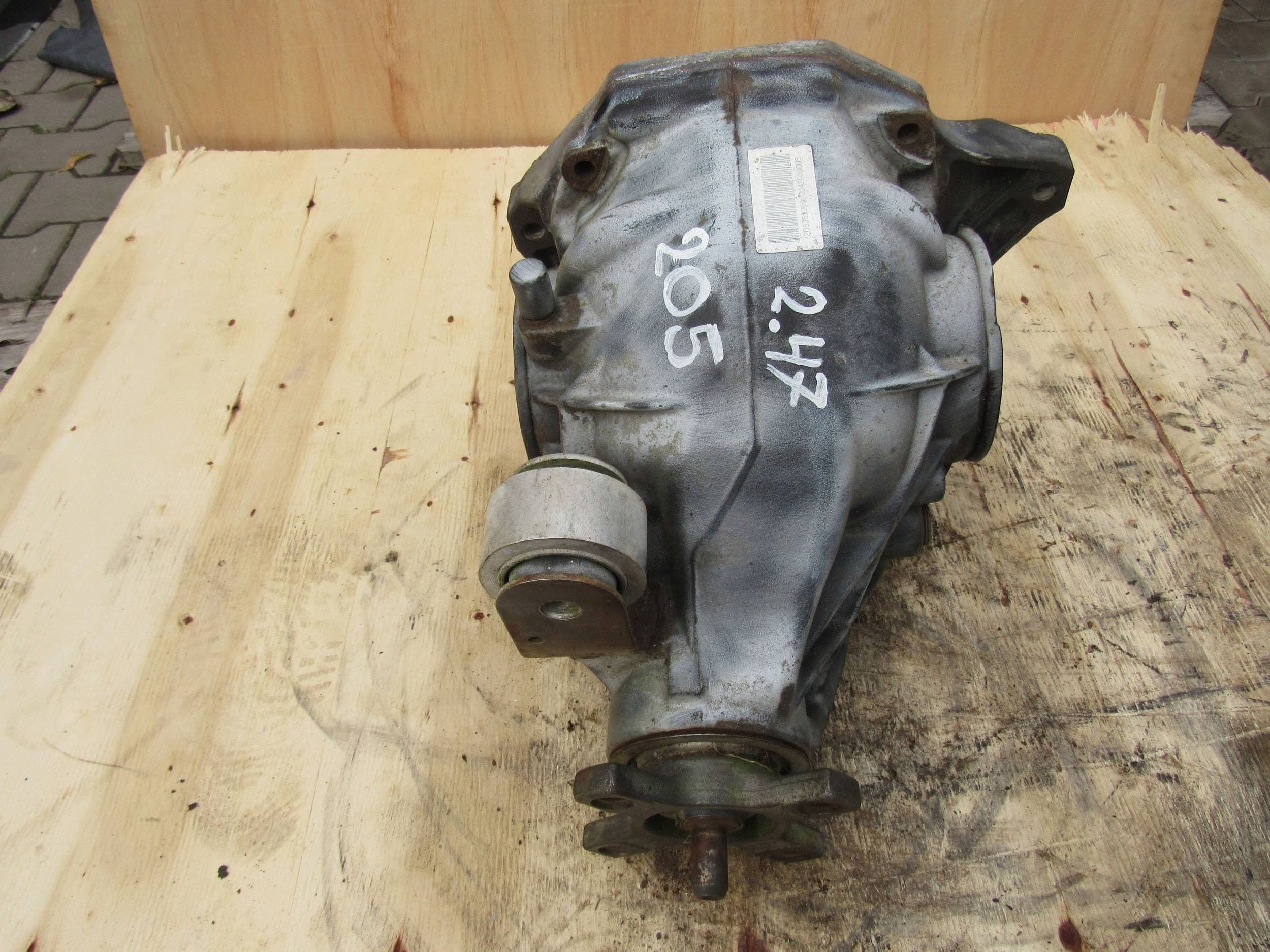 Diferencial trasero Mercedes C W205 2.47 2053502602 usado