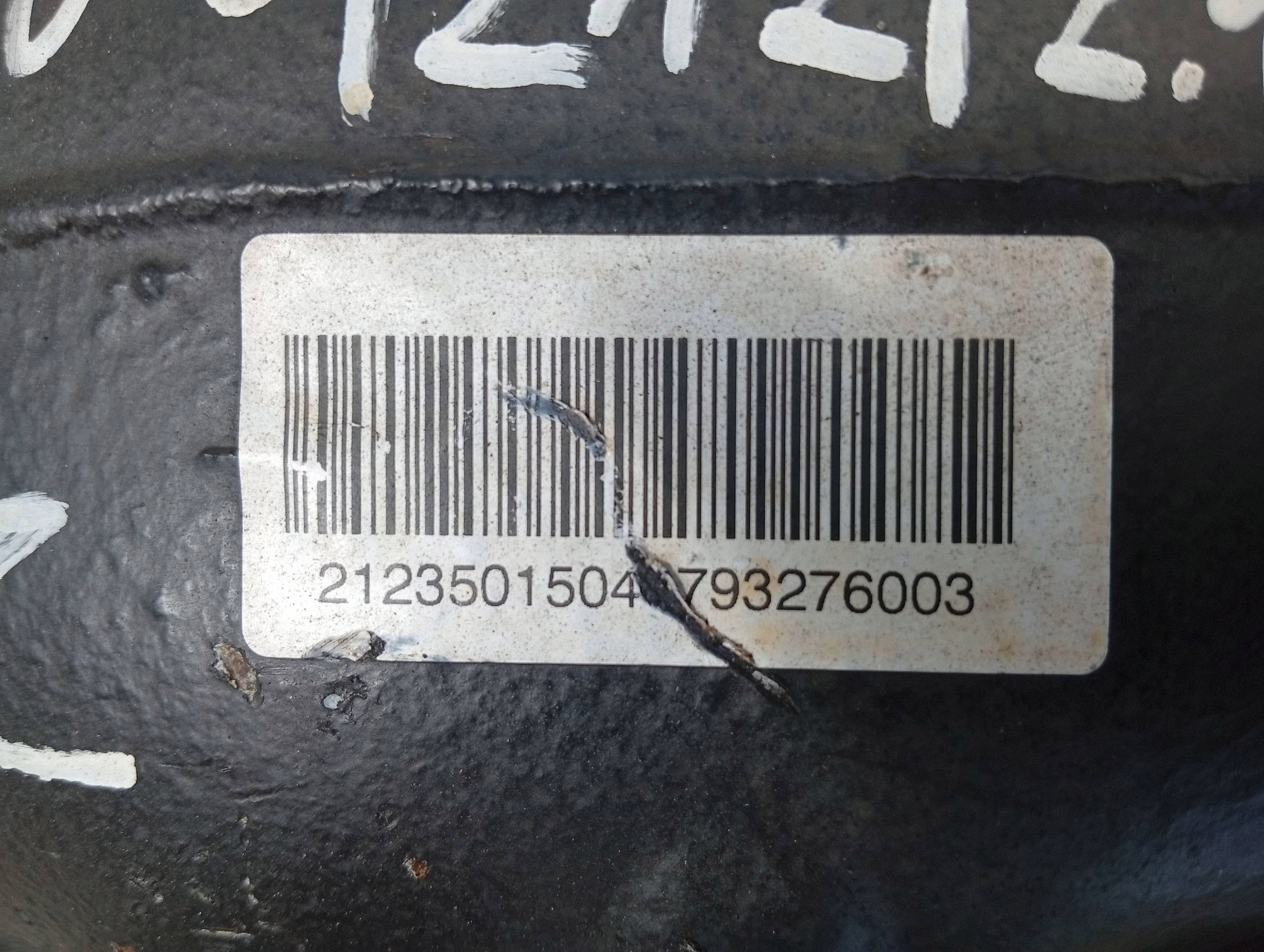Diferencial trasero Mercedes E W212 2.47 2123501504 usado 7