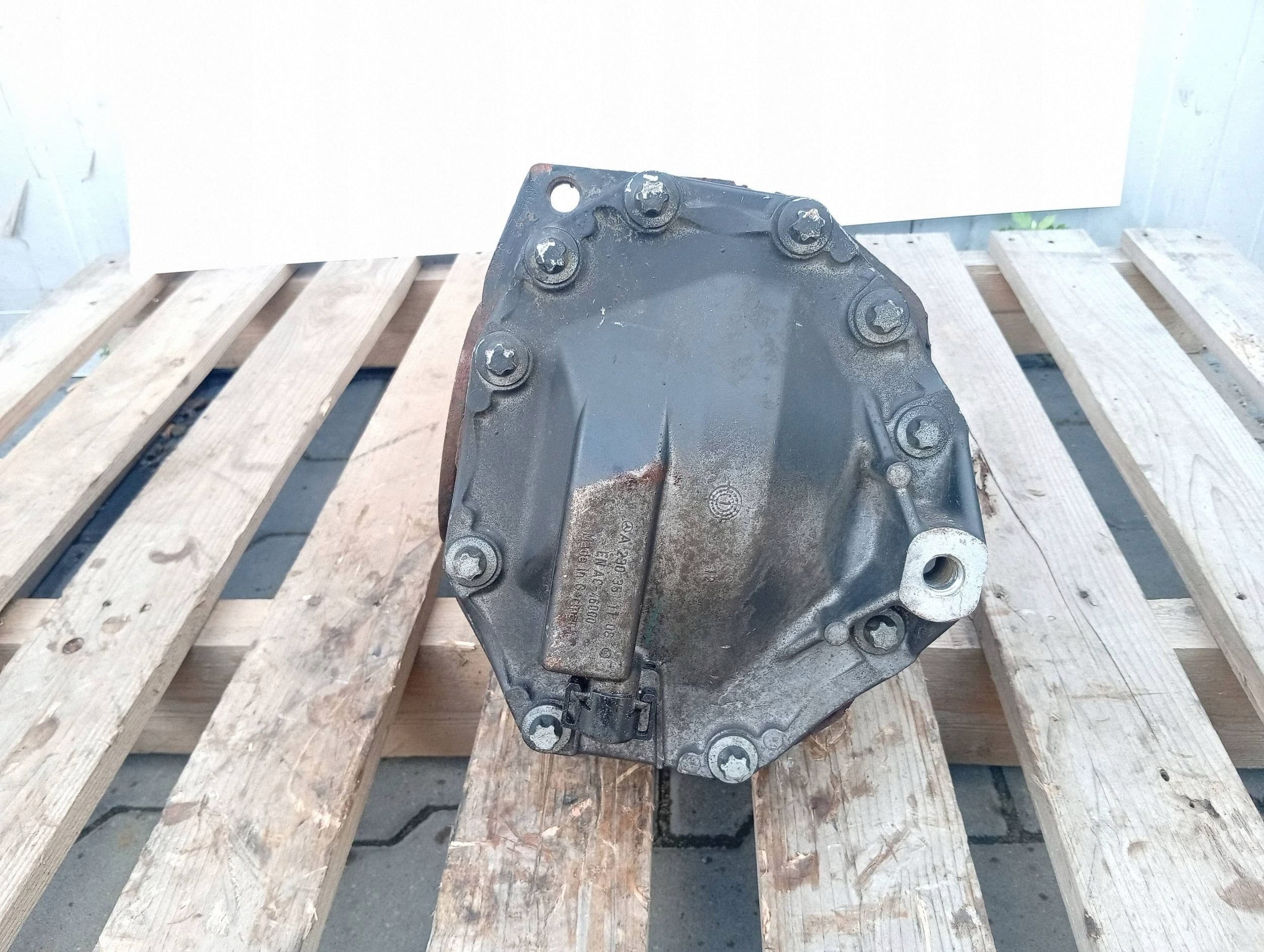 Diferencial Trasero Mercedes SL R230 W230 3.07 2303510005 usado 3