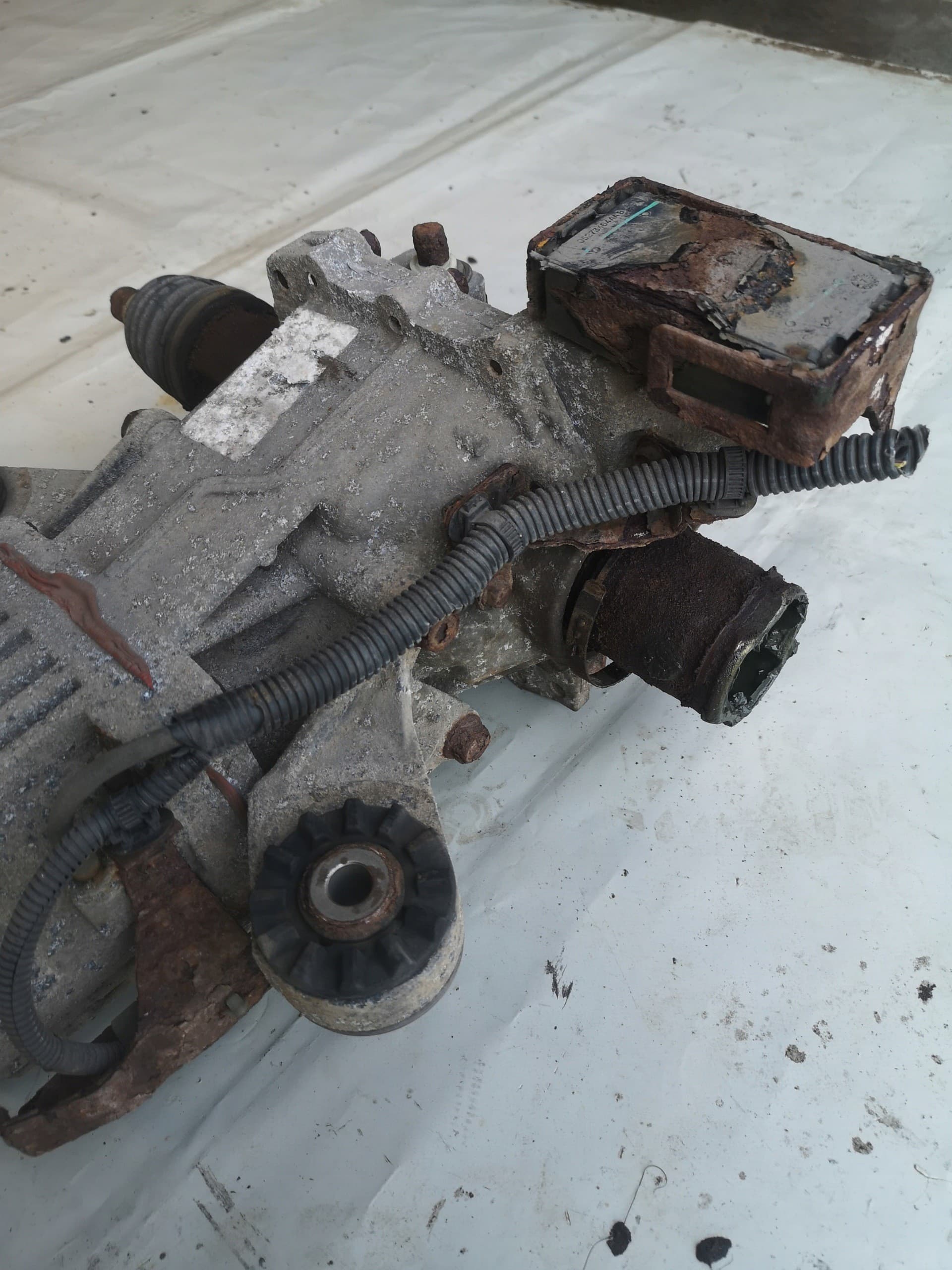 Puente Diferencial Trasero Jeep Patriot Compass 2.4b ed3 usado 2