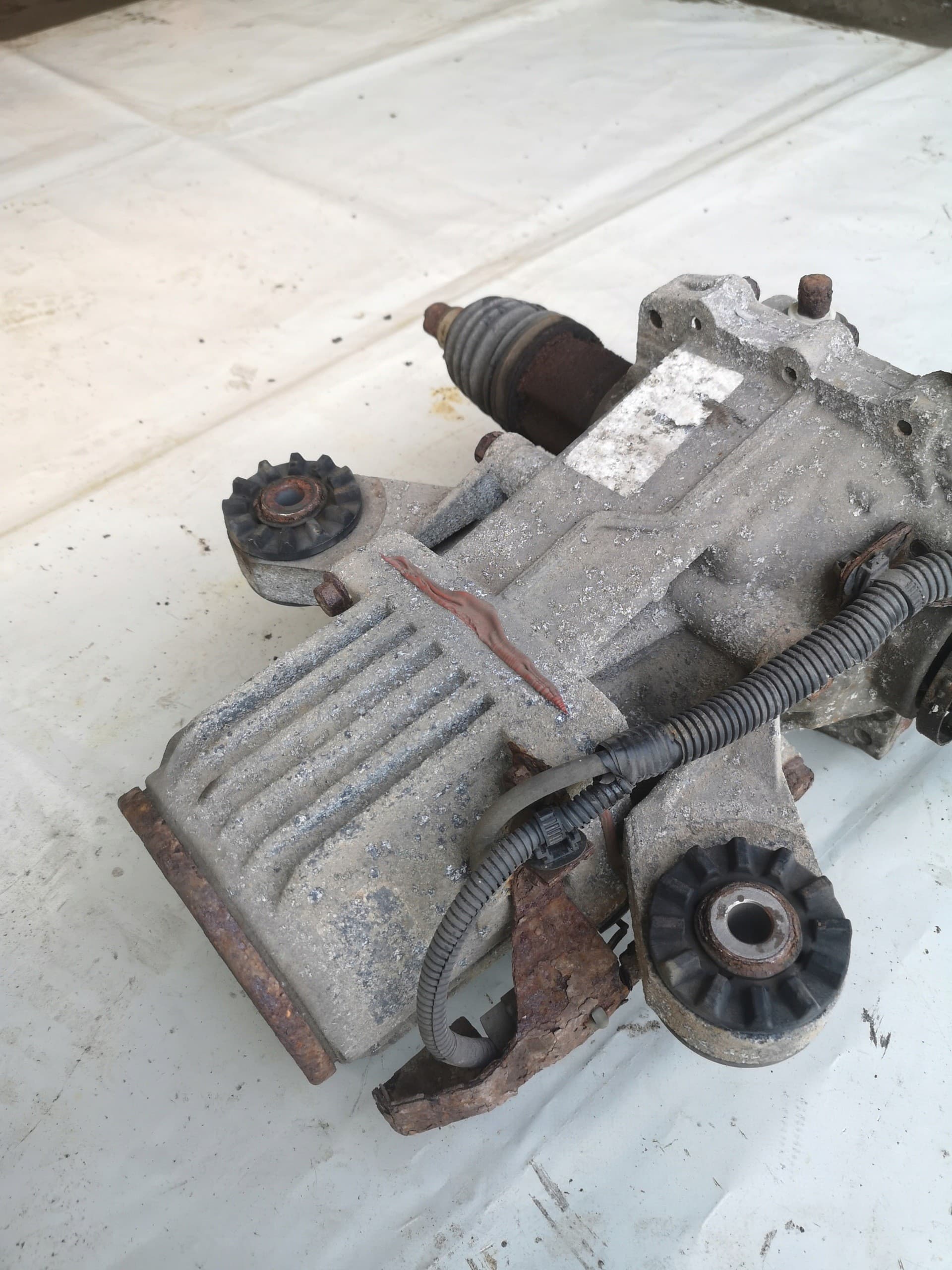 Puente Diferencial Trasero Jeep Patriot Compass 2.4b ed3 usado 3