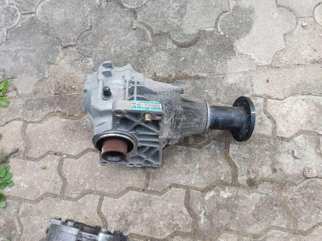 Reductor delantero Hyundai 4G101 2.2L diésel 147kW 2018 usado