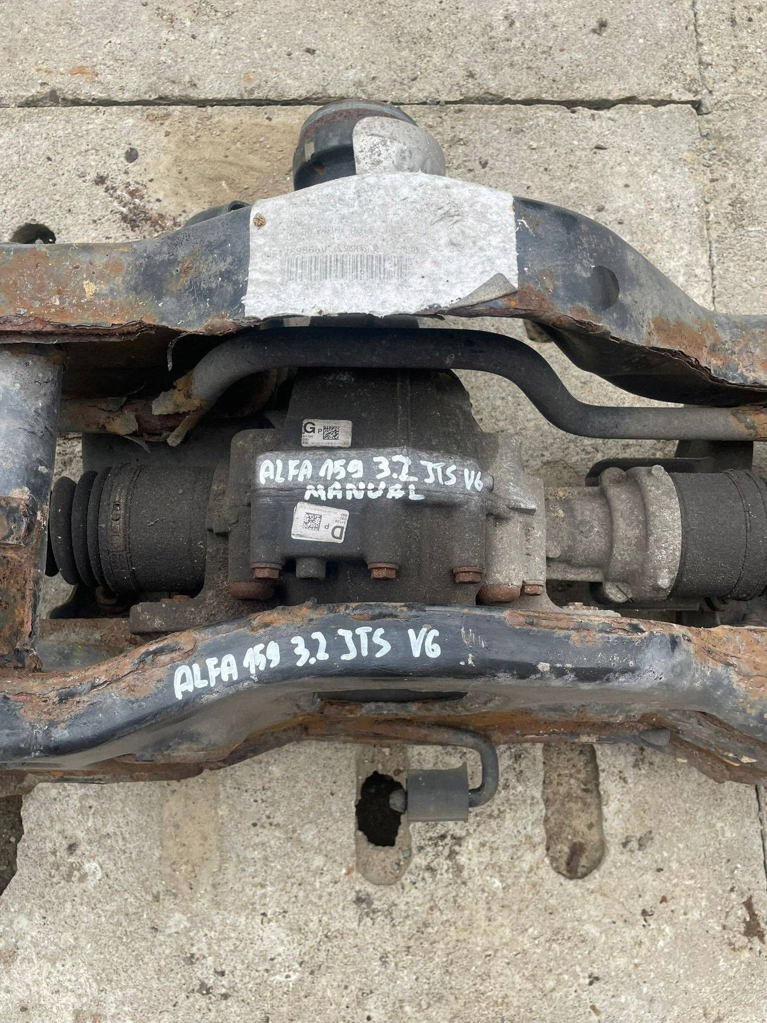 Puente diferencial Alfa Romeo 159 3.2 V6 Jts 4460310043 usado 3