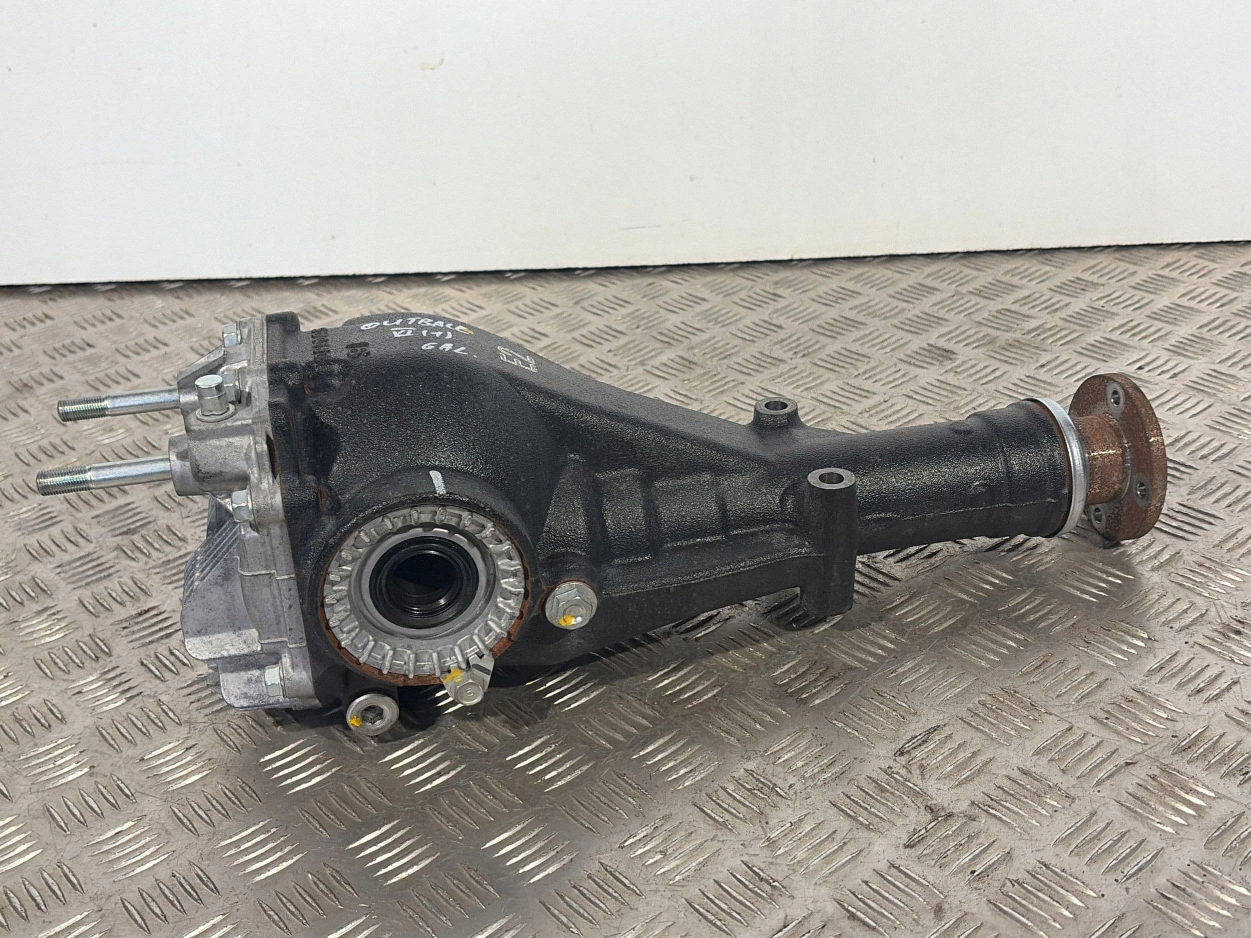 Diferencial Trasero Subaru Outback 2025 (BT) 38300AC450 usado