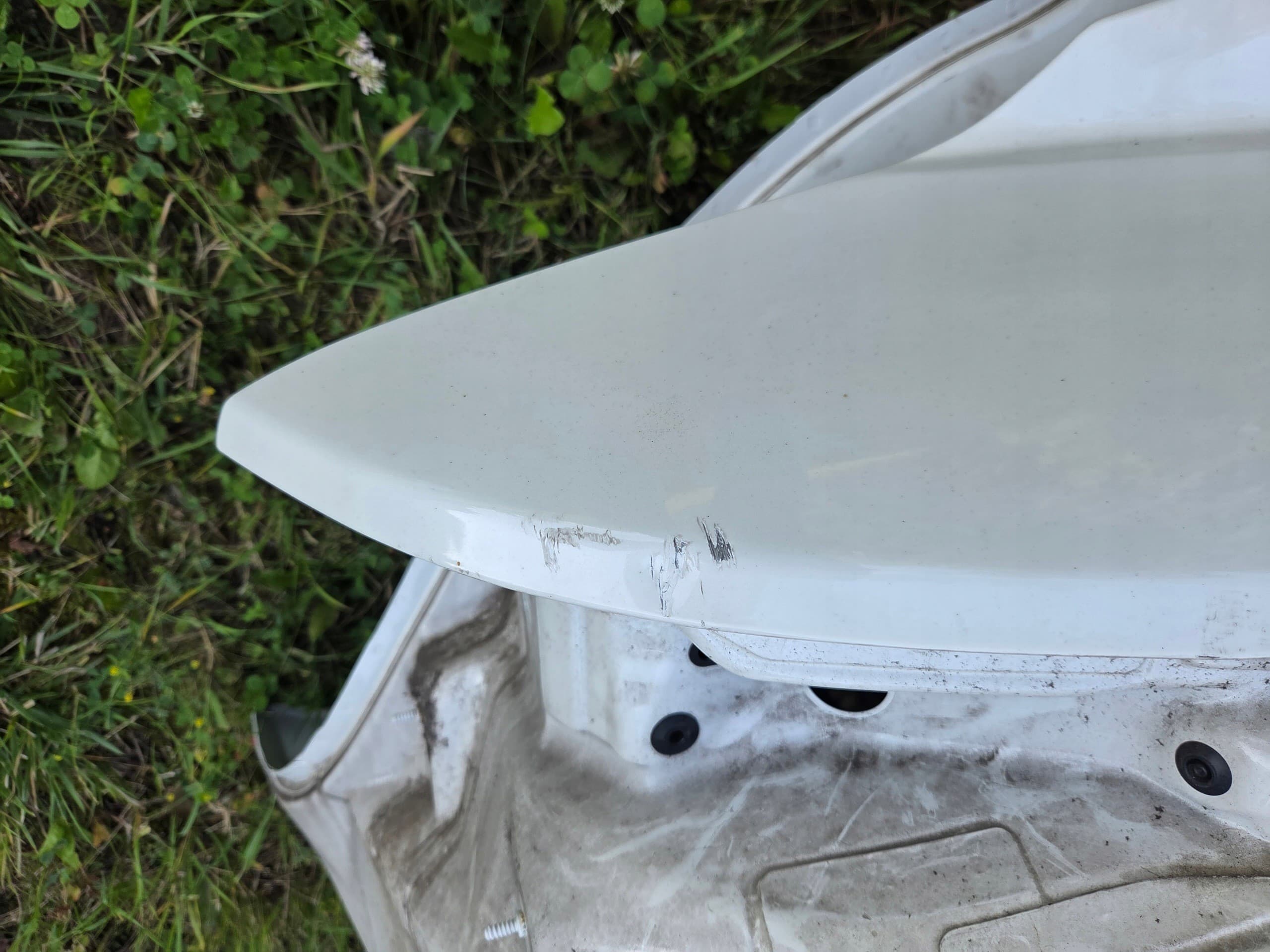 Aleta Trasera Derecha Blanco Perla Qab Infiniti Q30 QX30 usado 5
