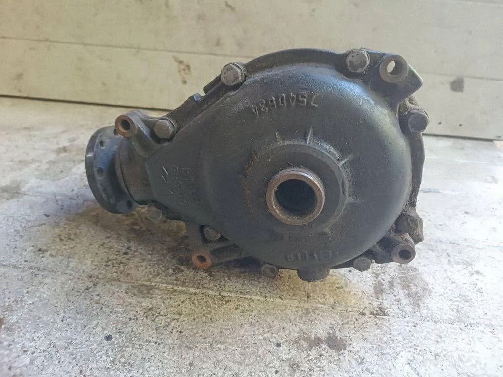 Reductor delantero BMW X3 (E83) 7540626 2.0L diésel 110kW 2006 usado 3